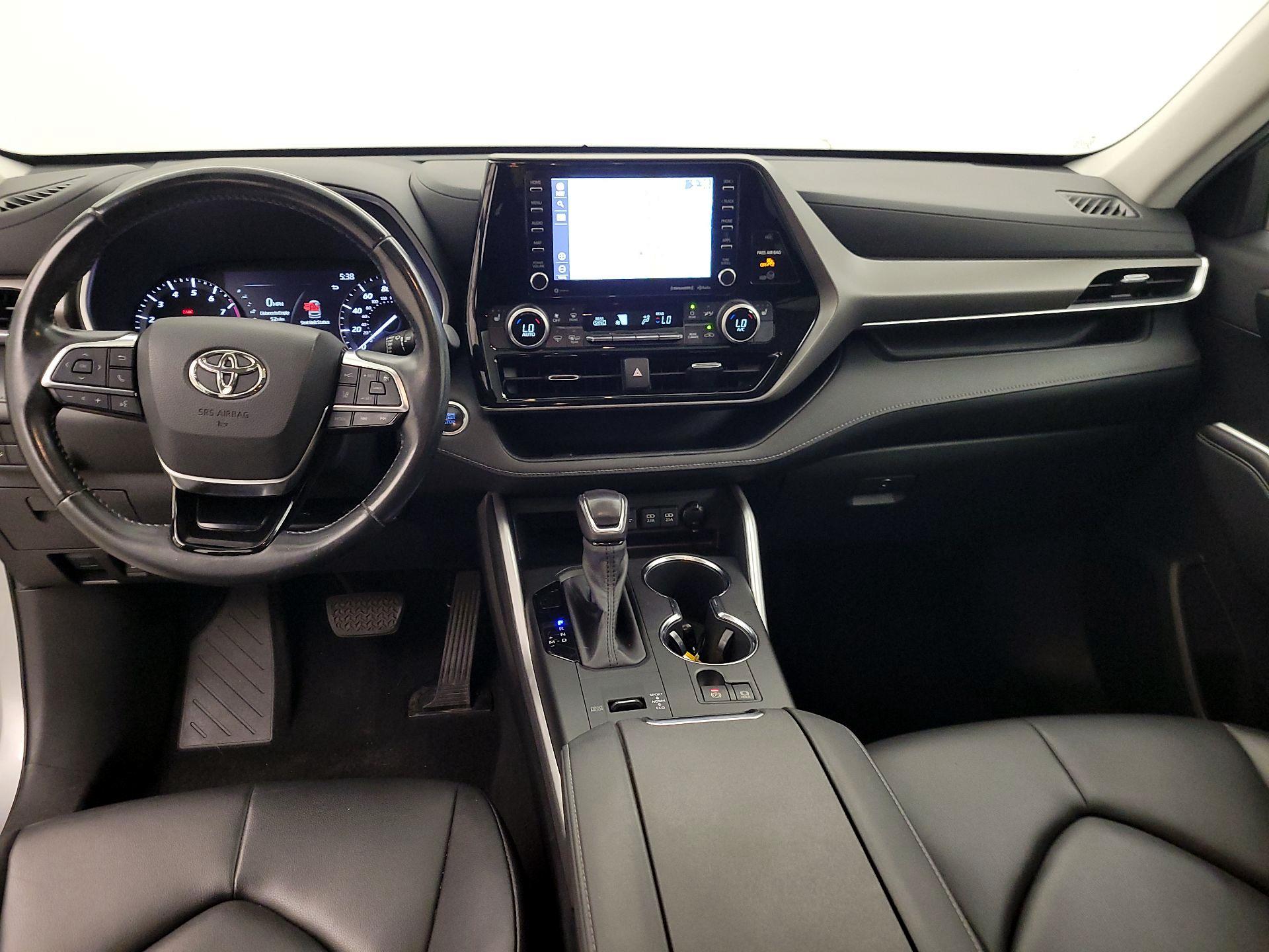 Thumbnail: 2020 Toyota Highlander - 9