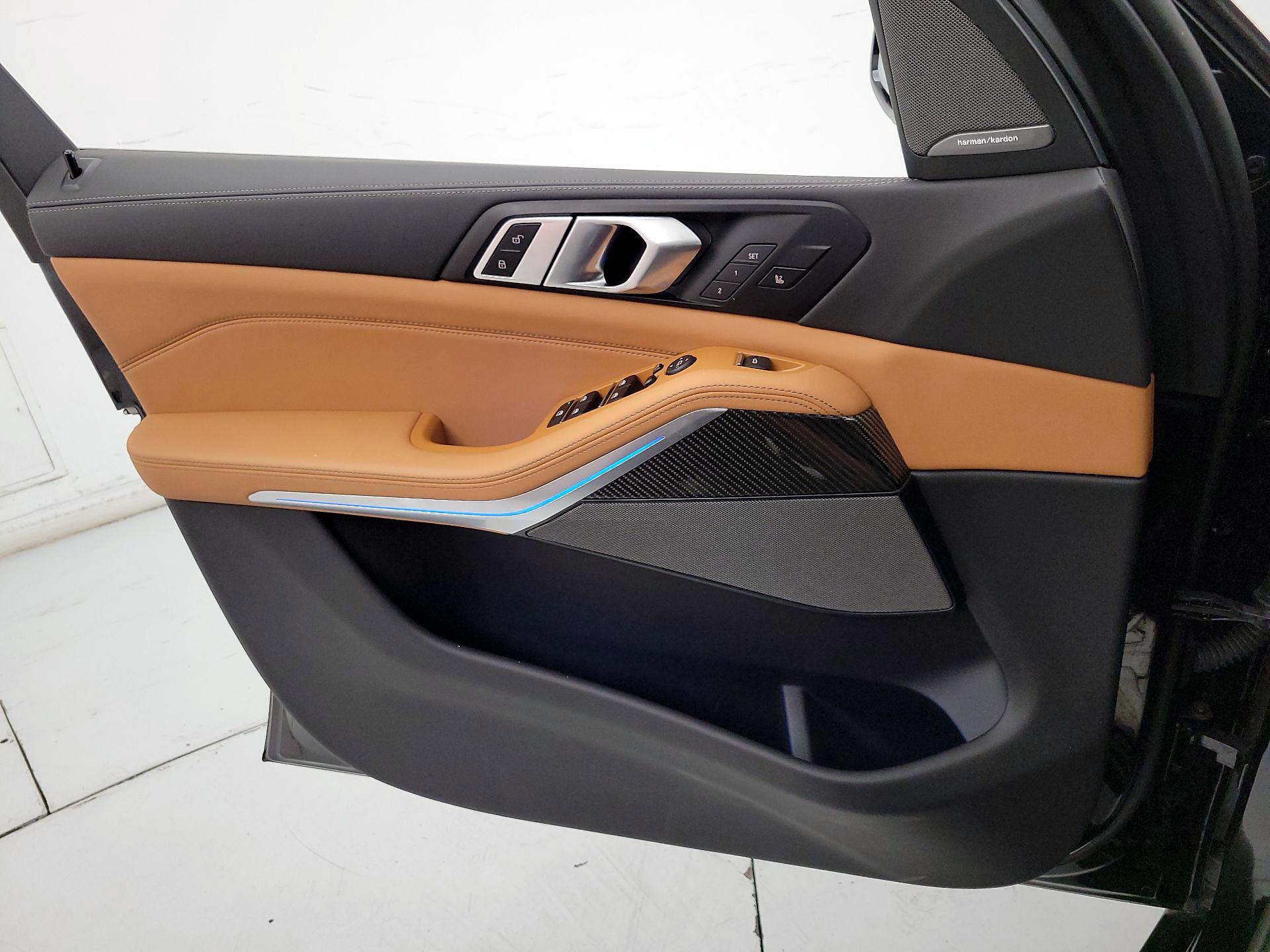 Thumbnail: 2026 BMW X5 - 12