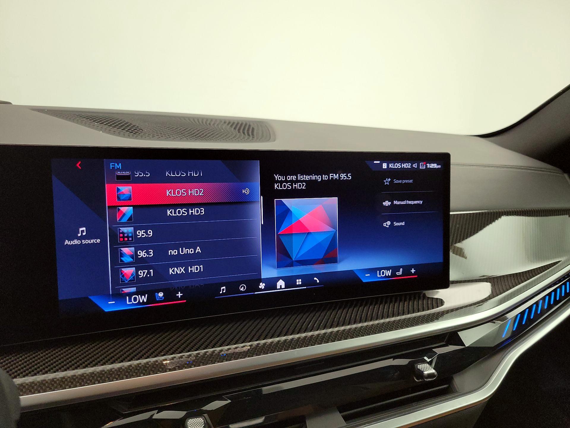 Thumbnail: 2026 BMW X5 - 16