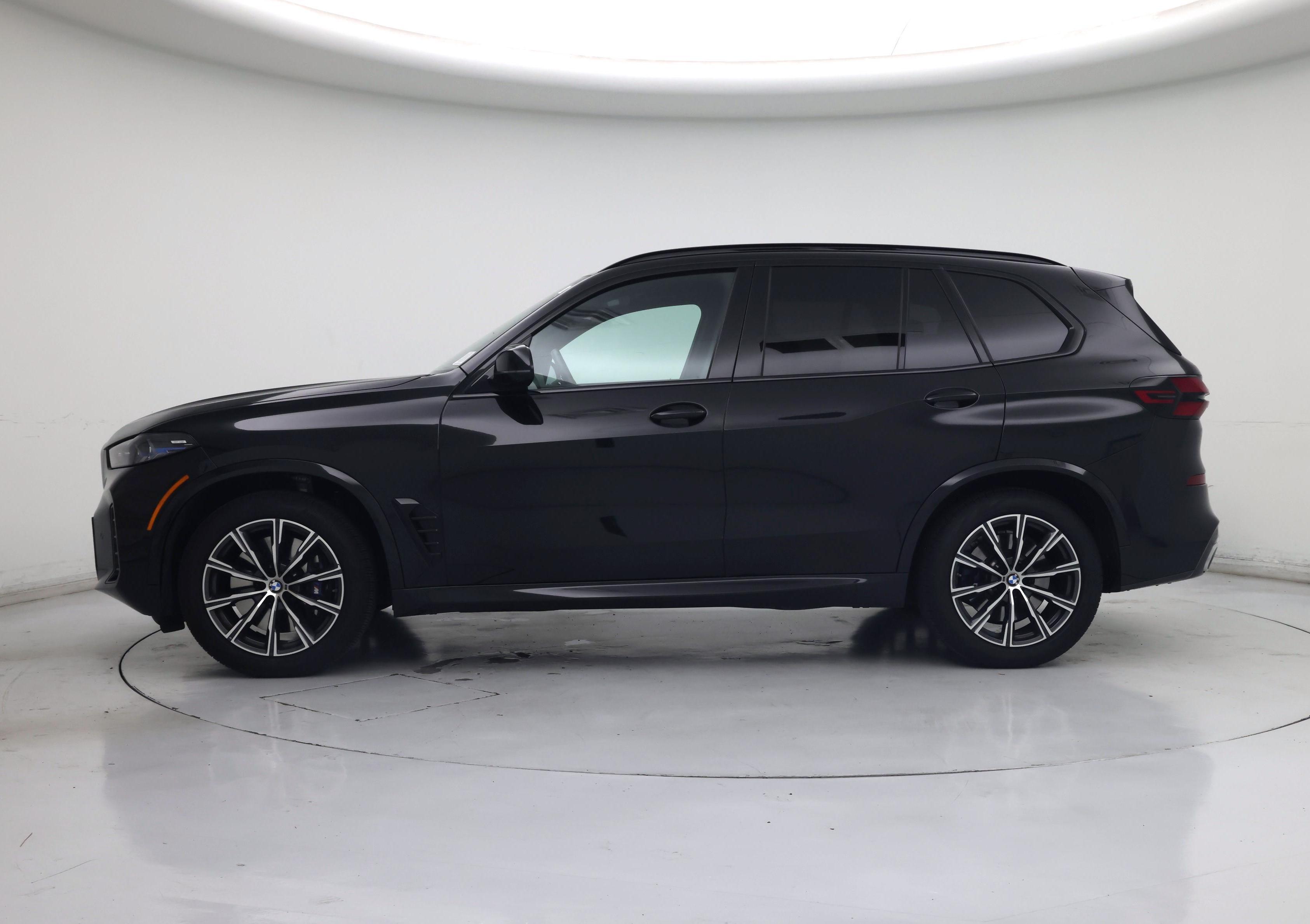 Thumbnail: 2026 BMW X5 - 3