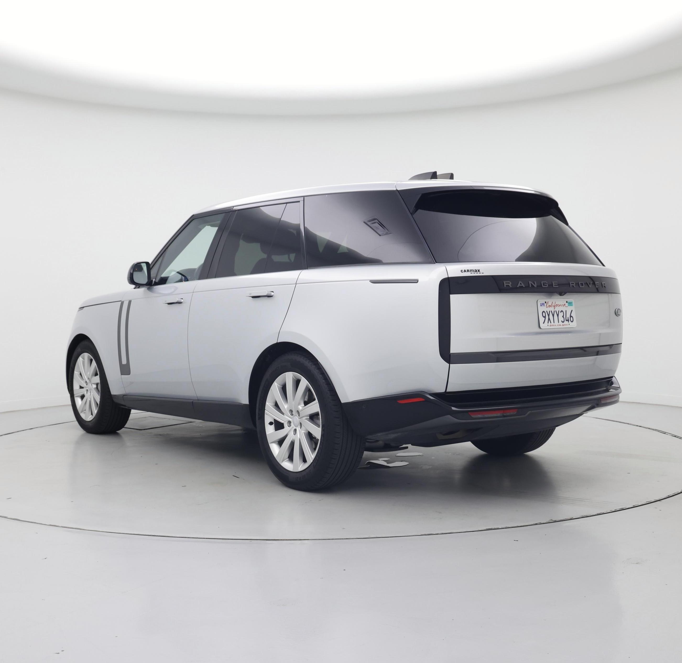 Thumbnail: 2023 Land Rover Range Rover - 2