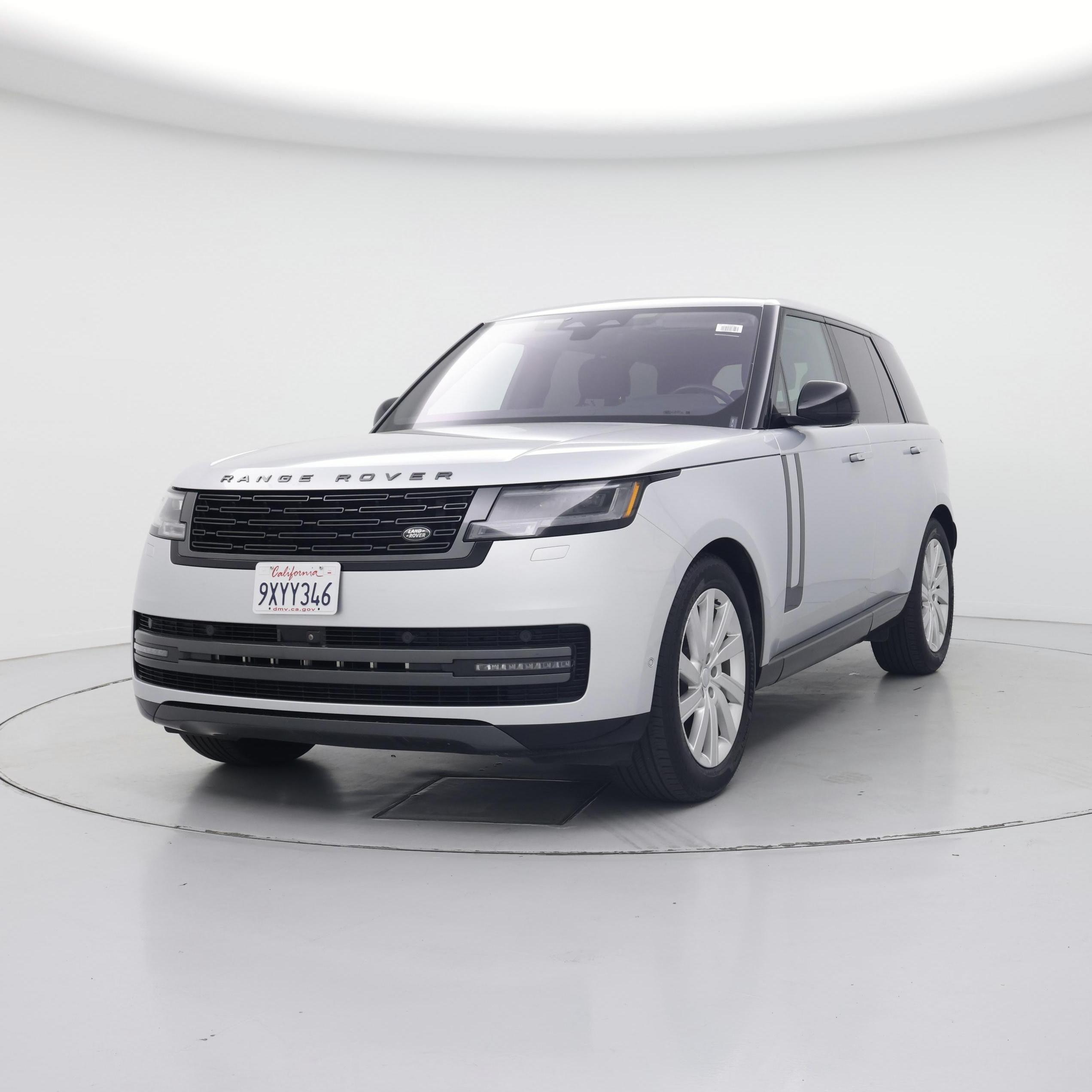 Thumbnail: 2023 Land Rover Range Rover - 4