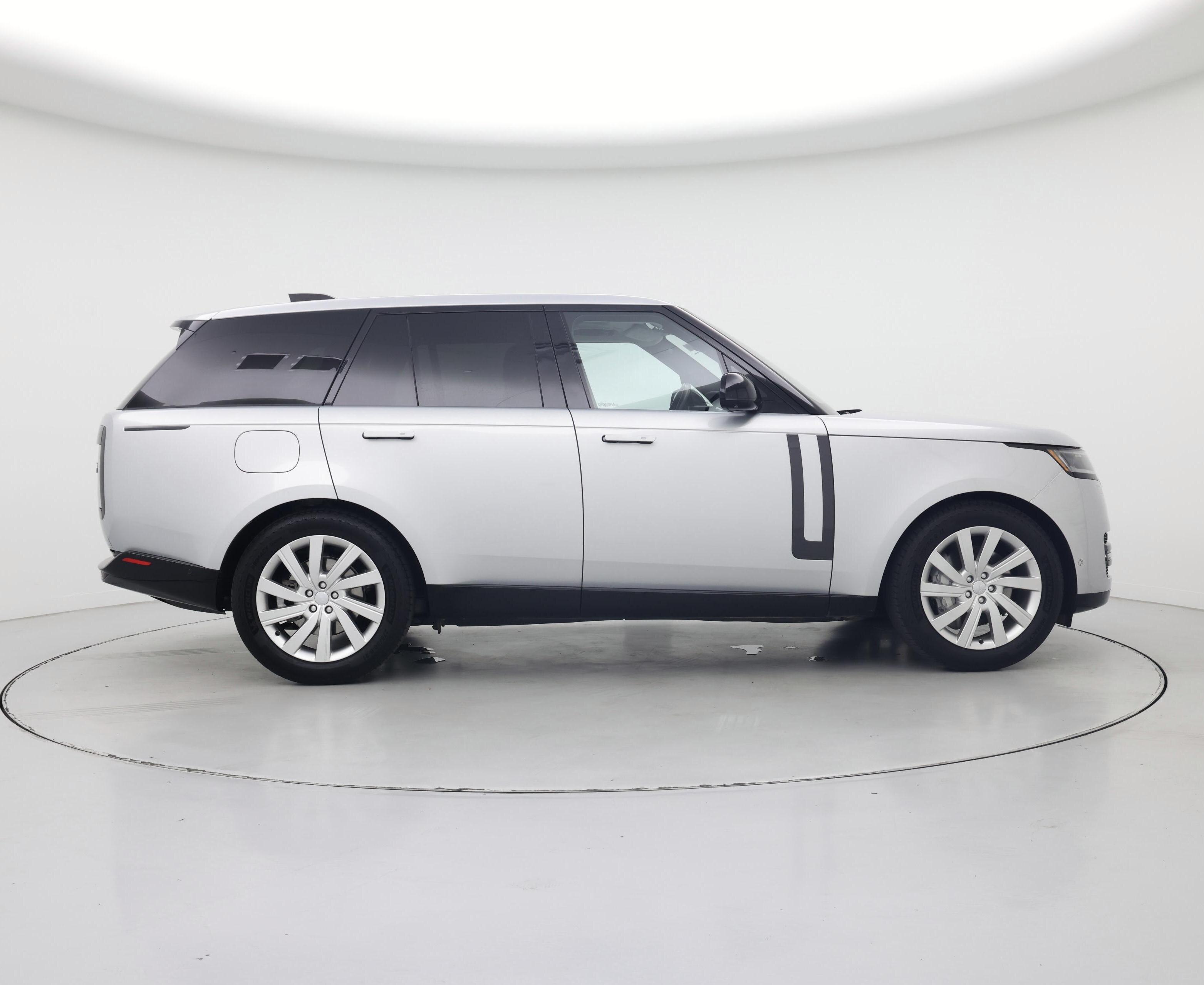 Thumbnail: 2023 Land Rover Range Rover - 7
