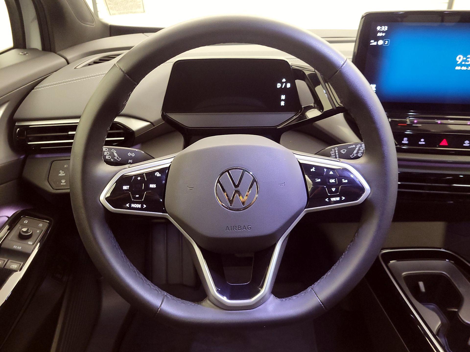 Thumbnail: 2023 Volkswagen ID.4 - 10