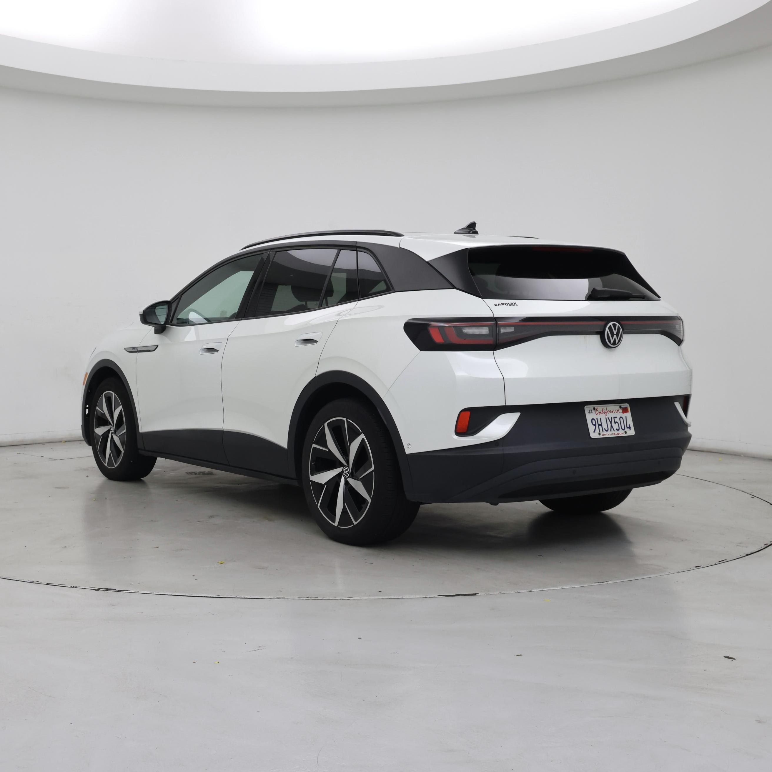 Thumbnail: 2023 Volkswagen ID.4 - 2