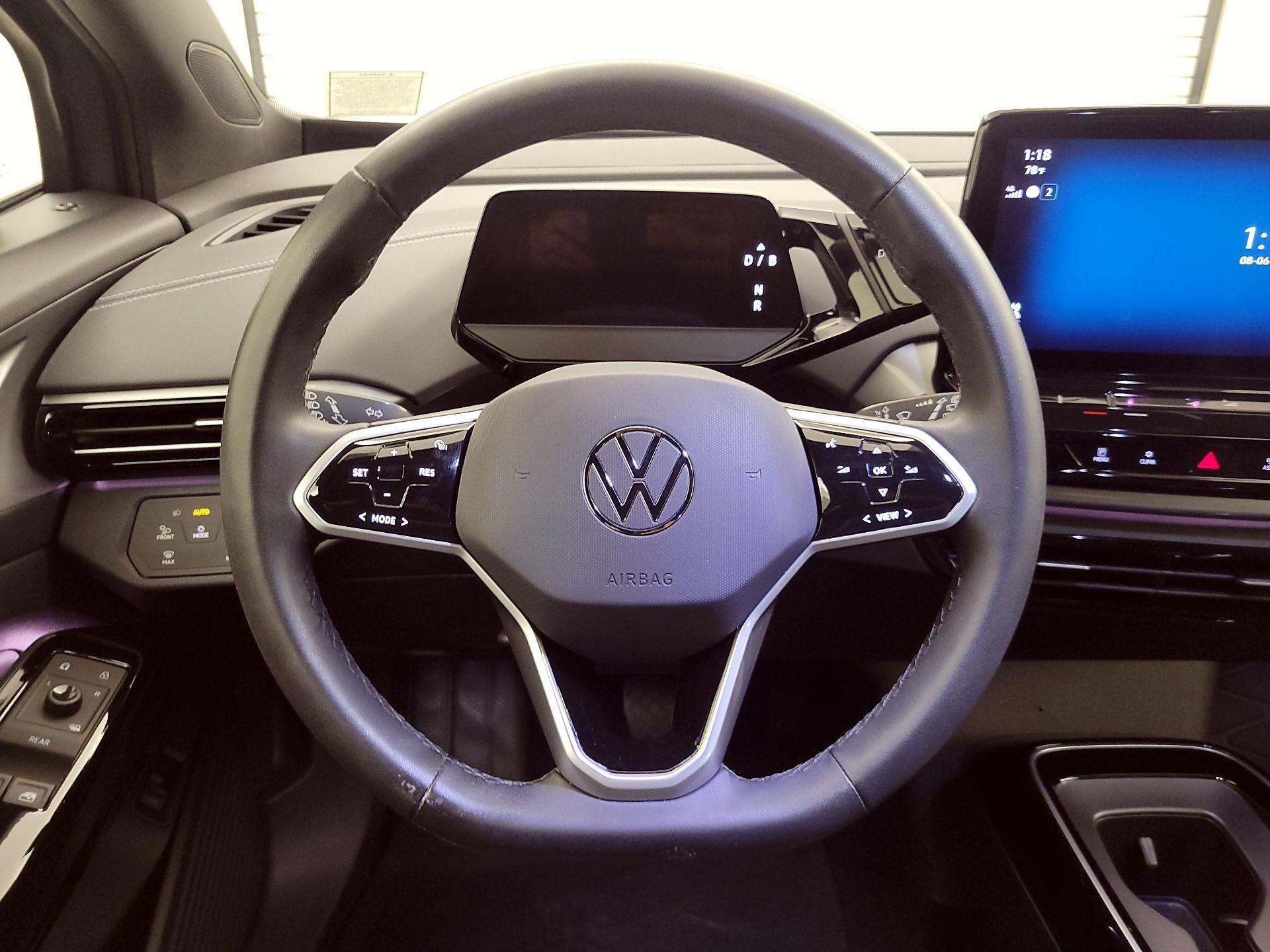 Thumbnail: 2023 Volkswagen ID.4 - 10