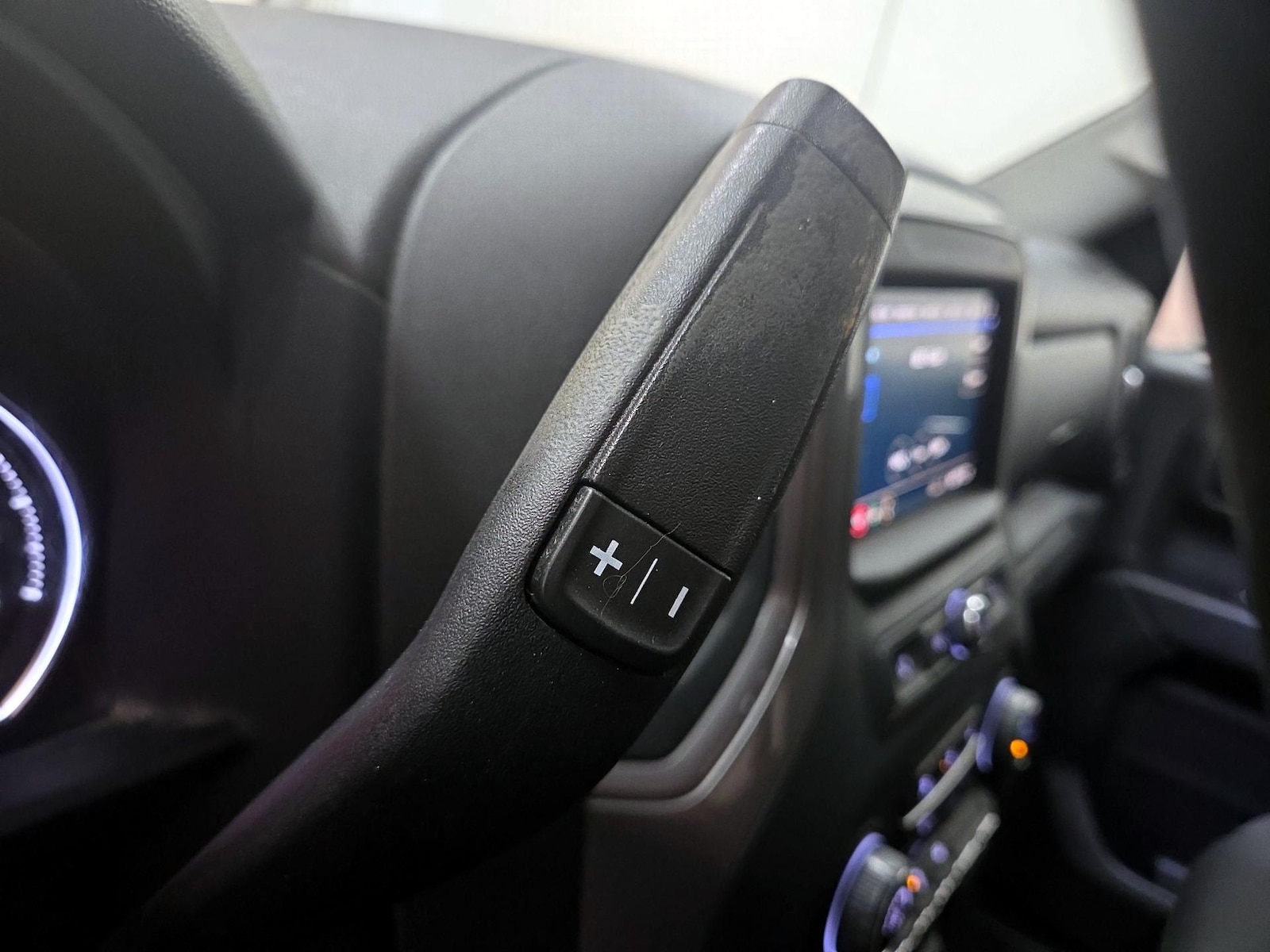 2022 Chevrolet Silverado 1500 Limited Custom - Photo 18