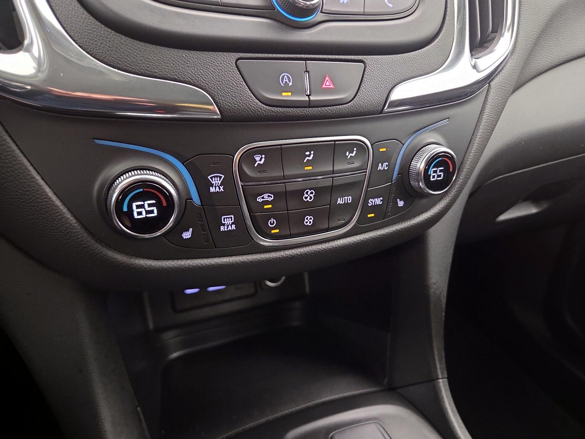 Thumbnail: 2024 Chevrolet Equinox - 16