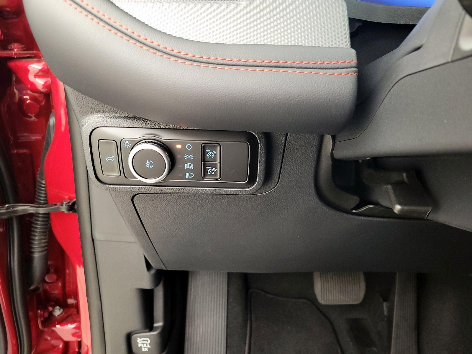 2026 Ford Explorer ST-LINE - Photo 14