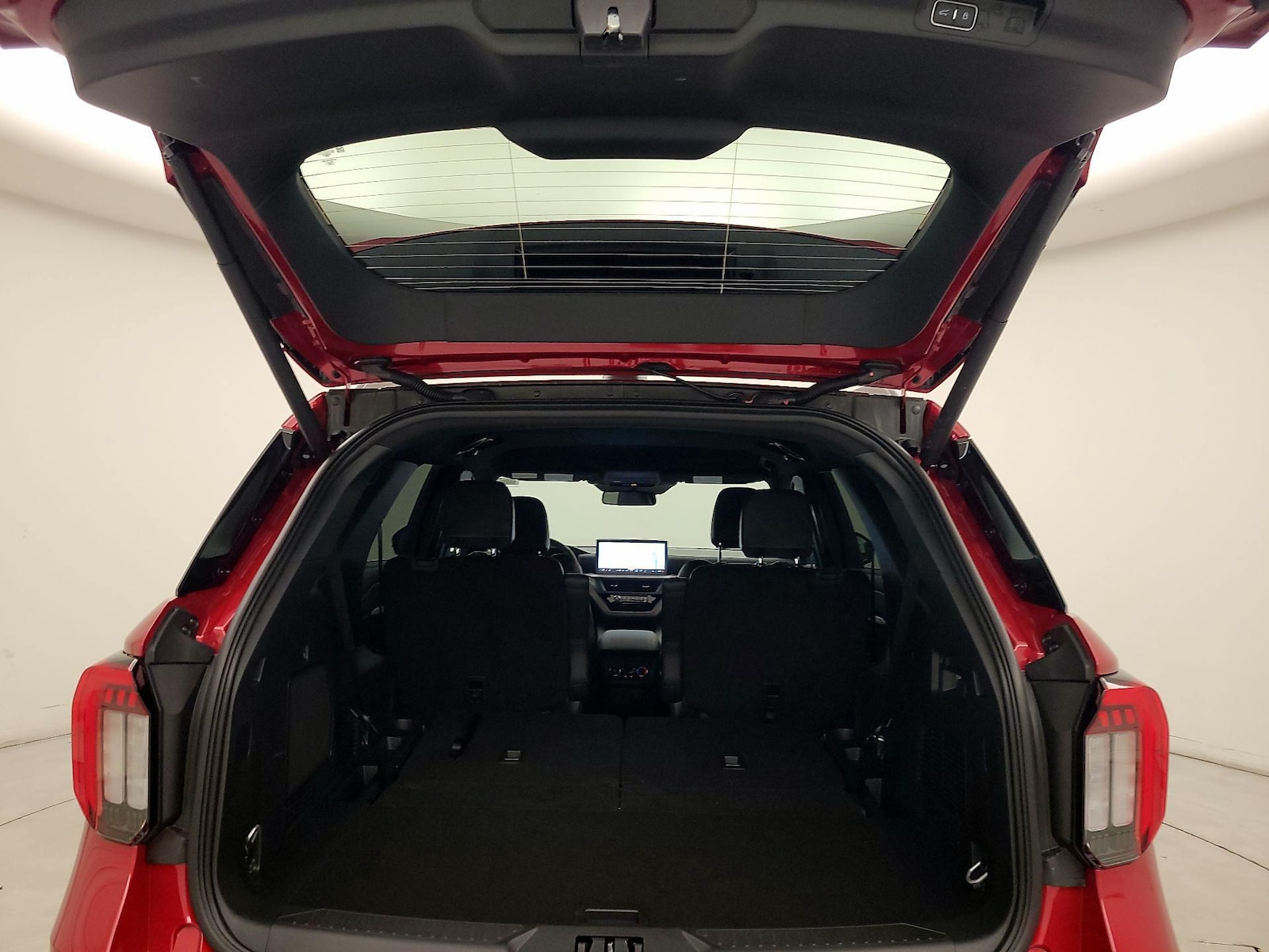 2026 Ford Explorer ST-LINE - Photo 24