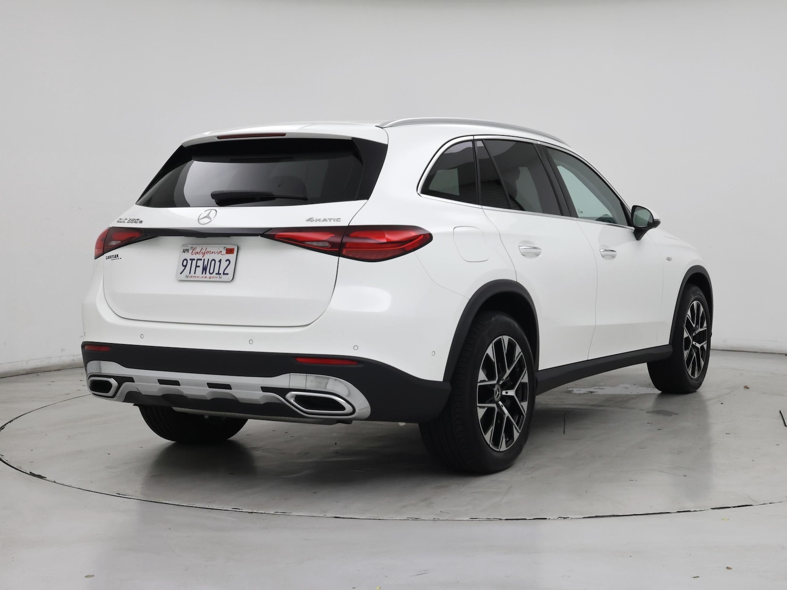 2025 Mercedes-Benz GLC Base - Photo 9
