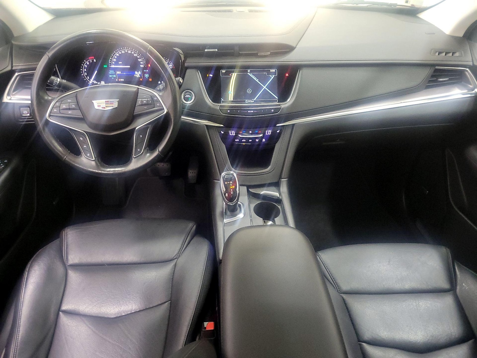 2018 Cadillac XT5 Luxury - Photo 10
