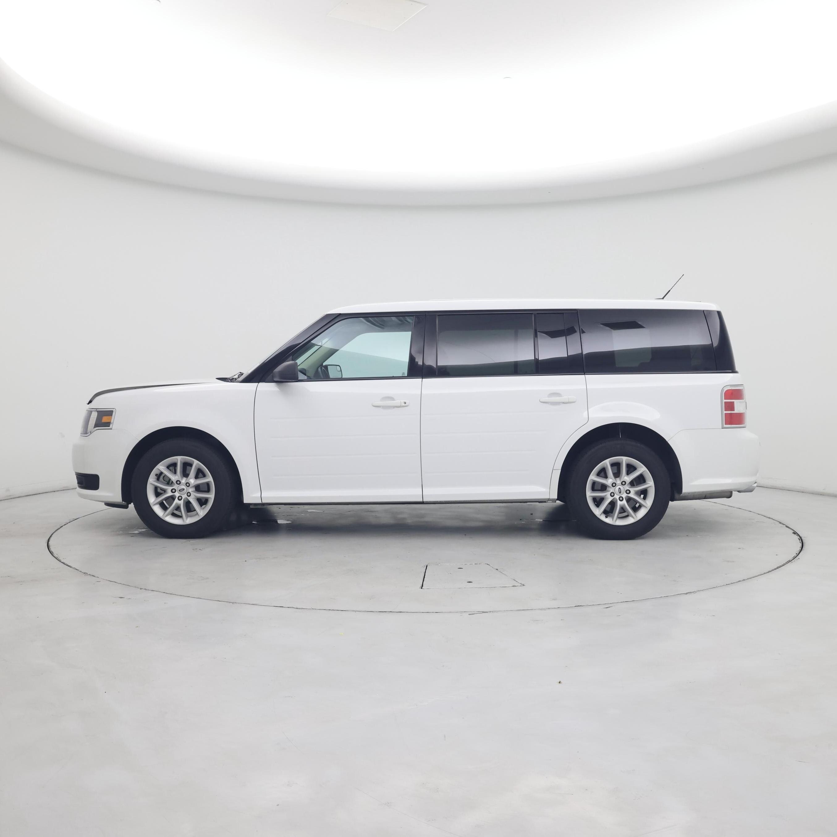 Thumbnail: 2018 Ford Flex - 3