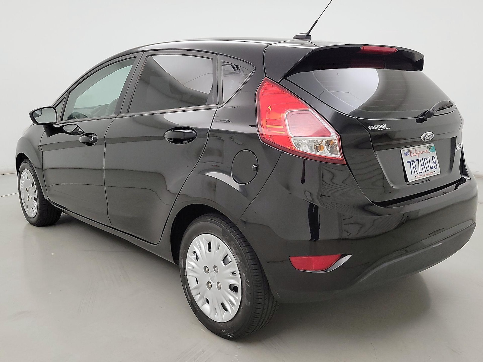 2016 Ford Fiesta S - Photo 7