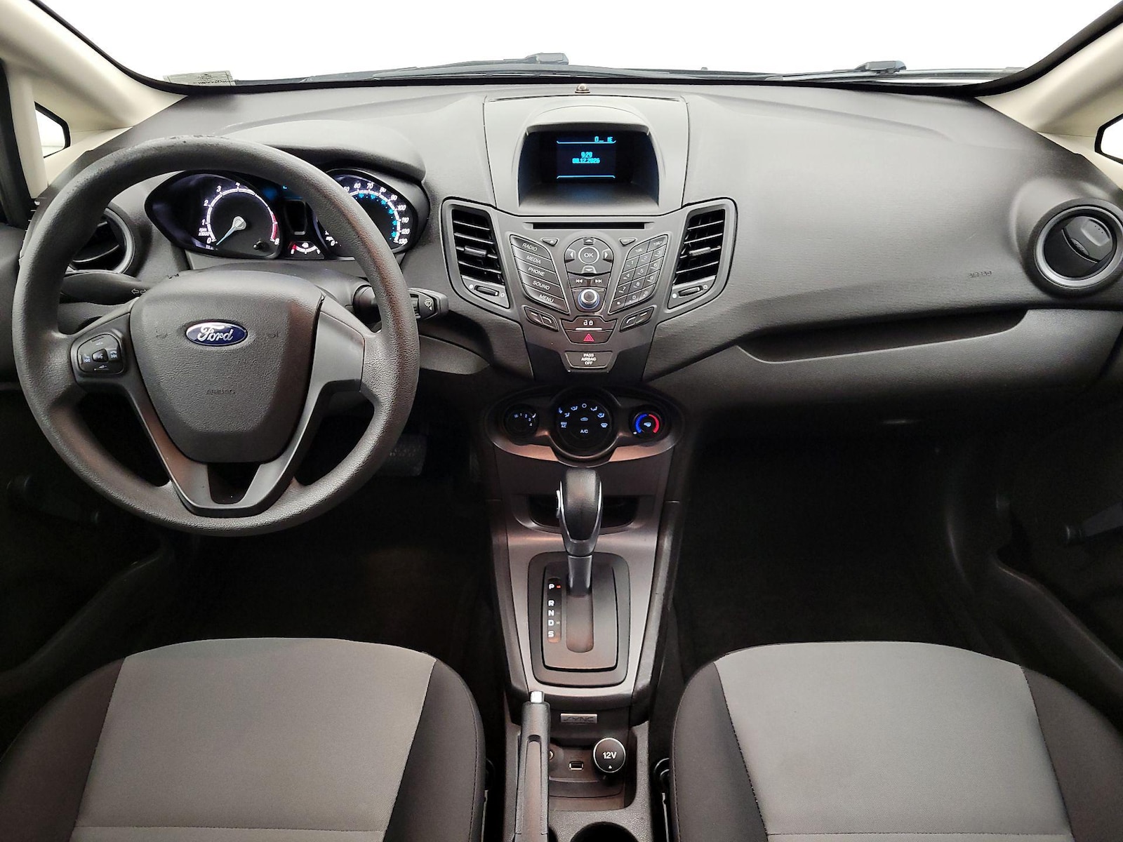 2016 Ford Fiesta S - Photo 8
