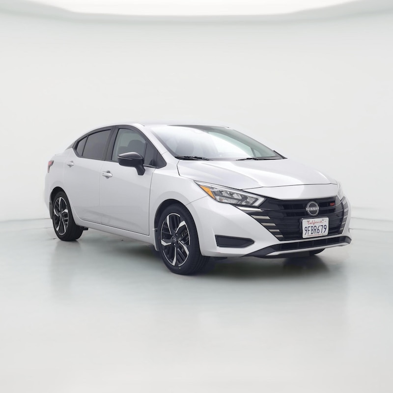 2023 Nissan Versa SR