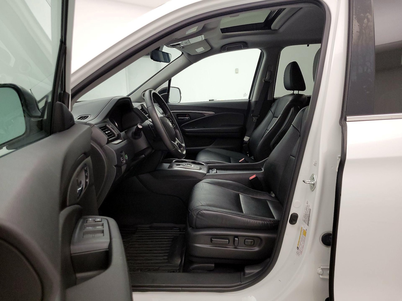 2021 Honda Pilot EX-L - Photo 12