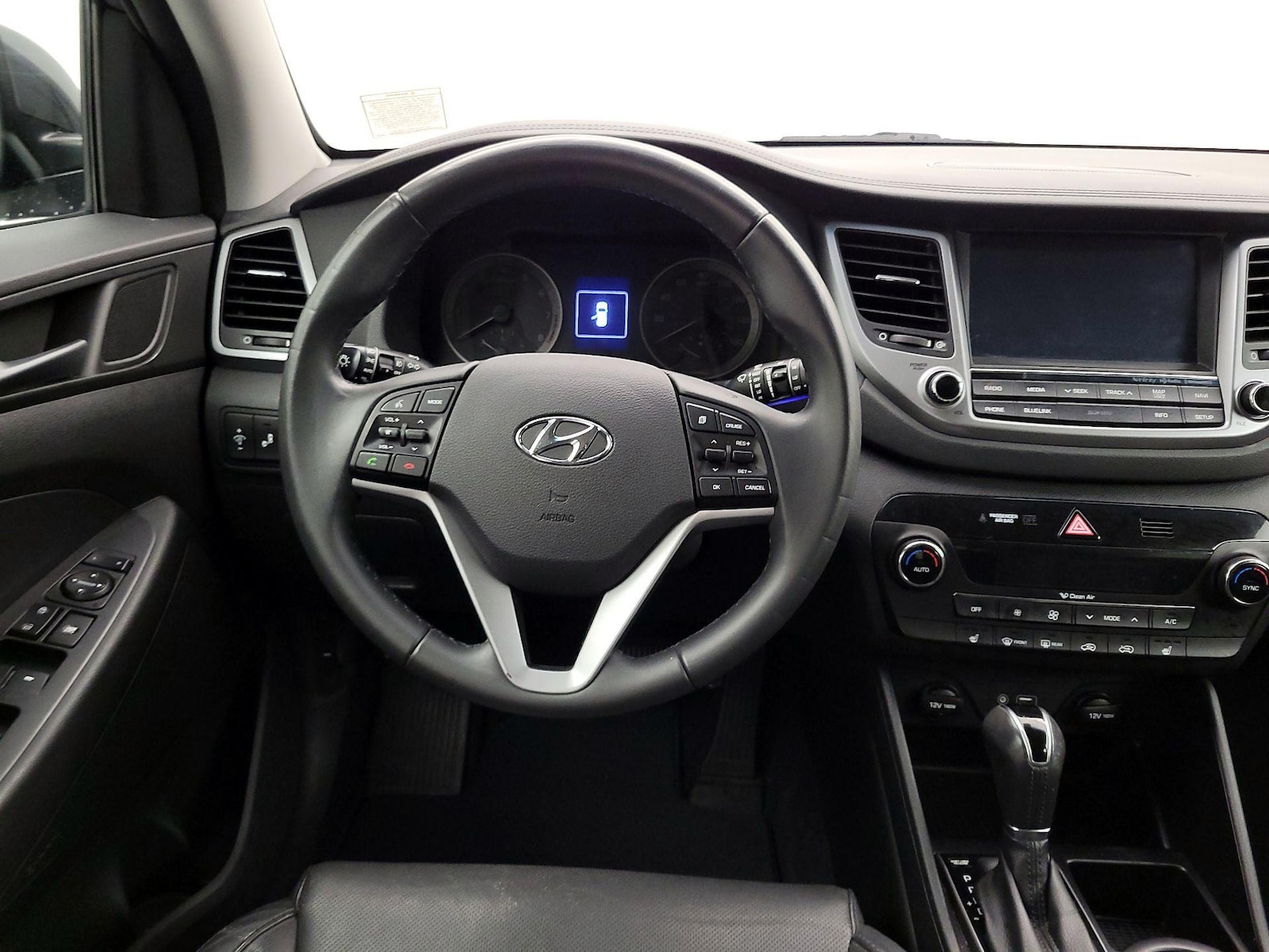 2017 Hyundai Tucson SE Plus - Photo 11