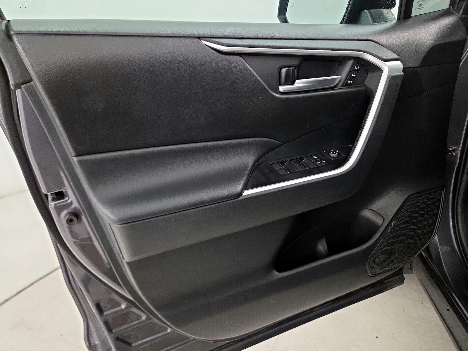 2023 Toyota RAV4 XLE Premium - Photo 13