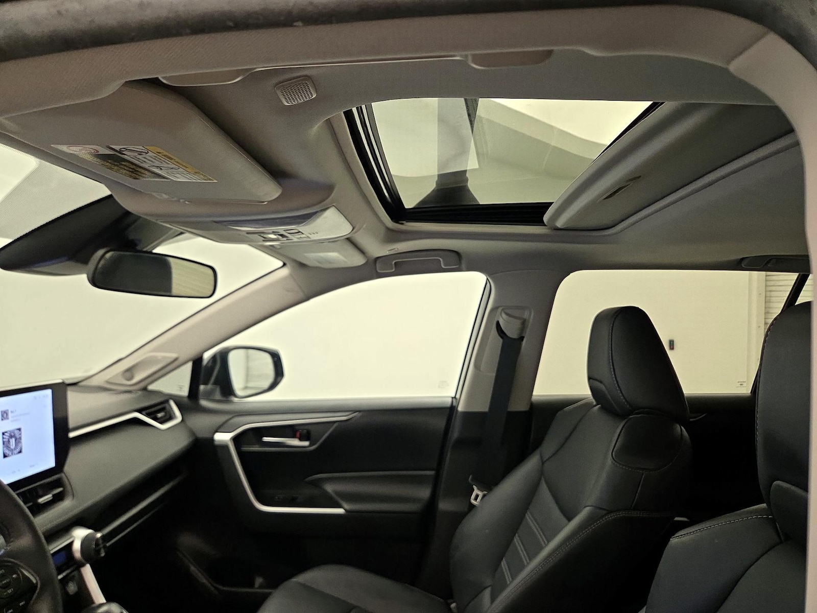 2023 Toyota RAV4 XLE Premium - Photo 20