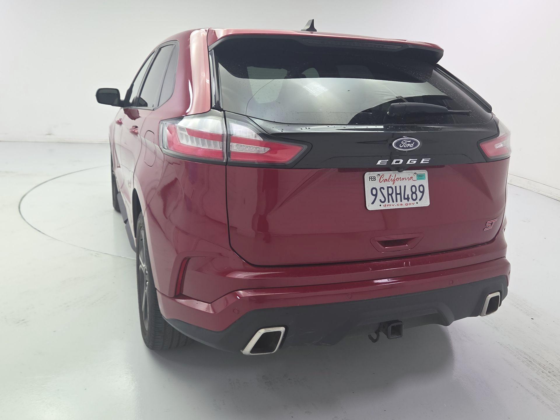 Thumbnail: 2023 Ford Edge - 7