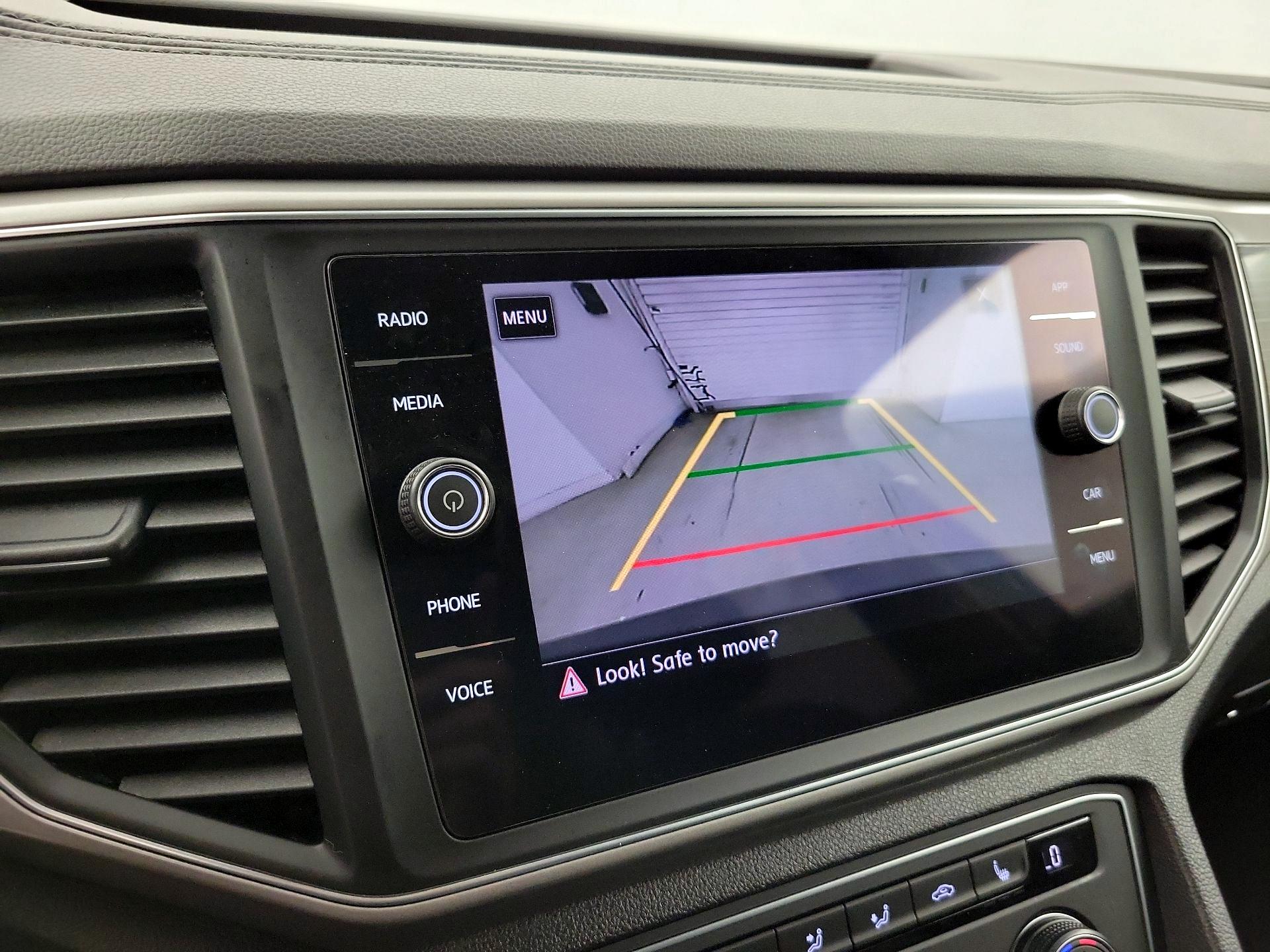 Thumbnail: 2019 Volkswagen Atlas - 14