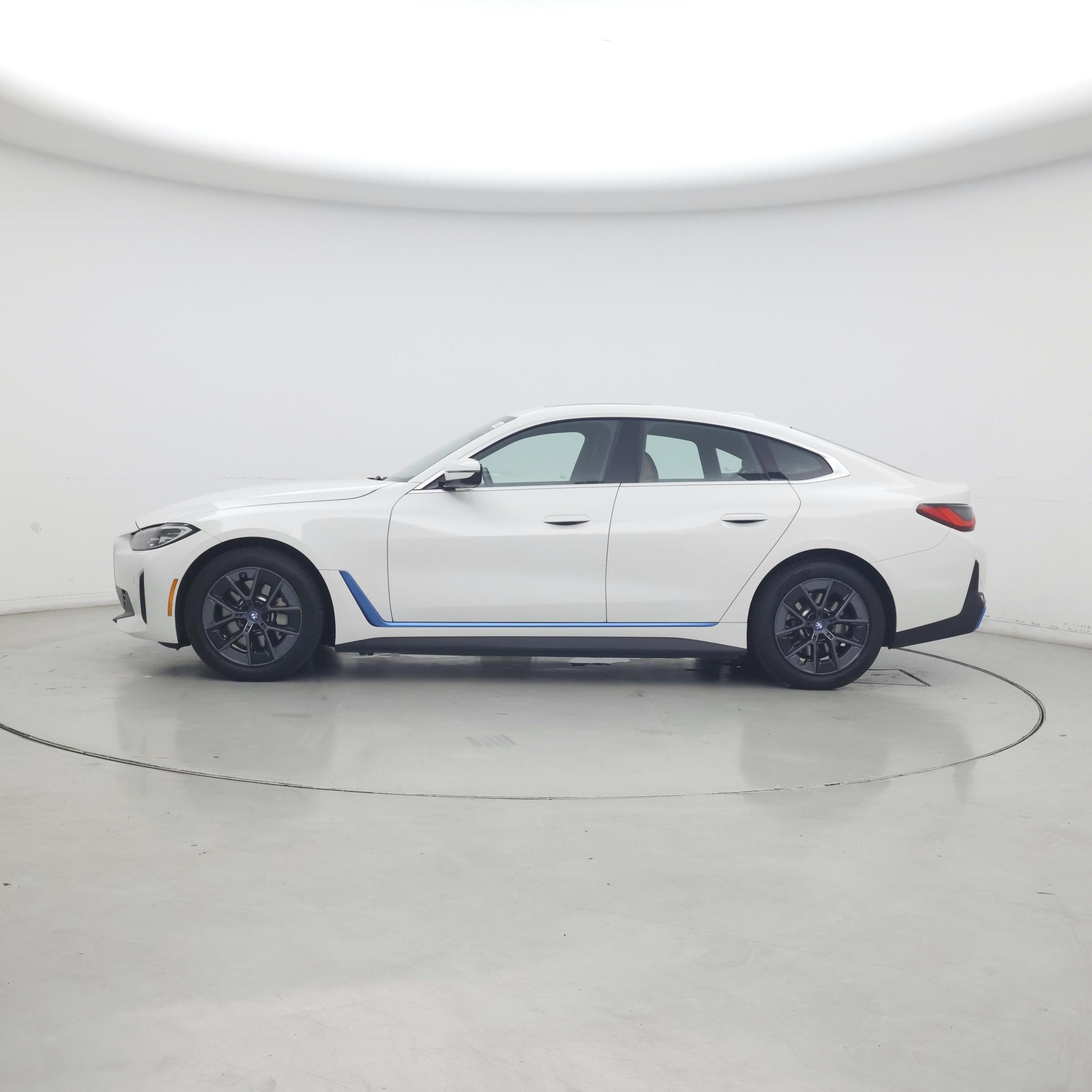 Thumbnail: 2023 BMW i4 - 3