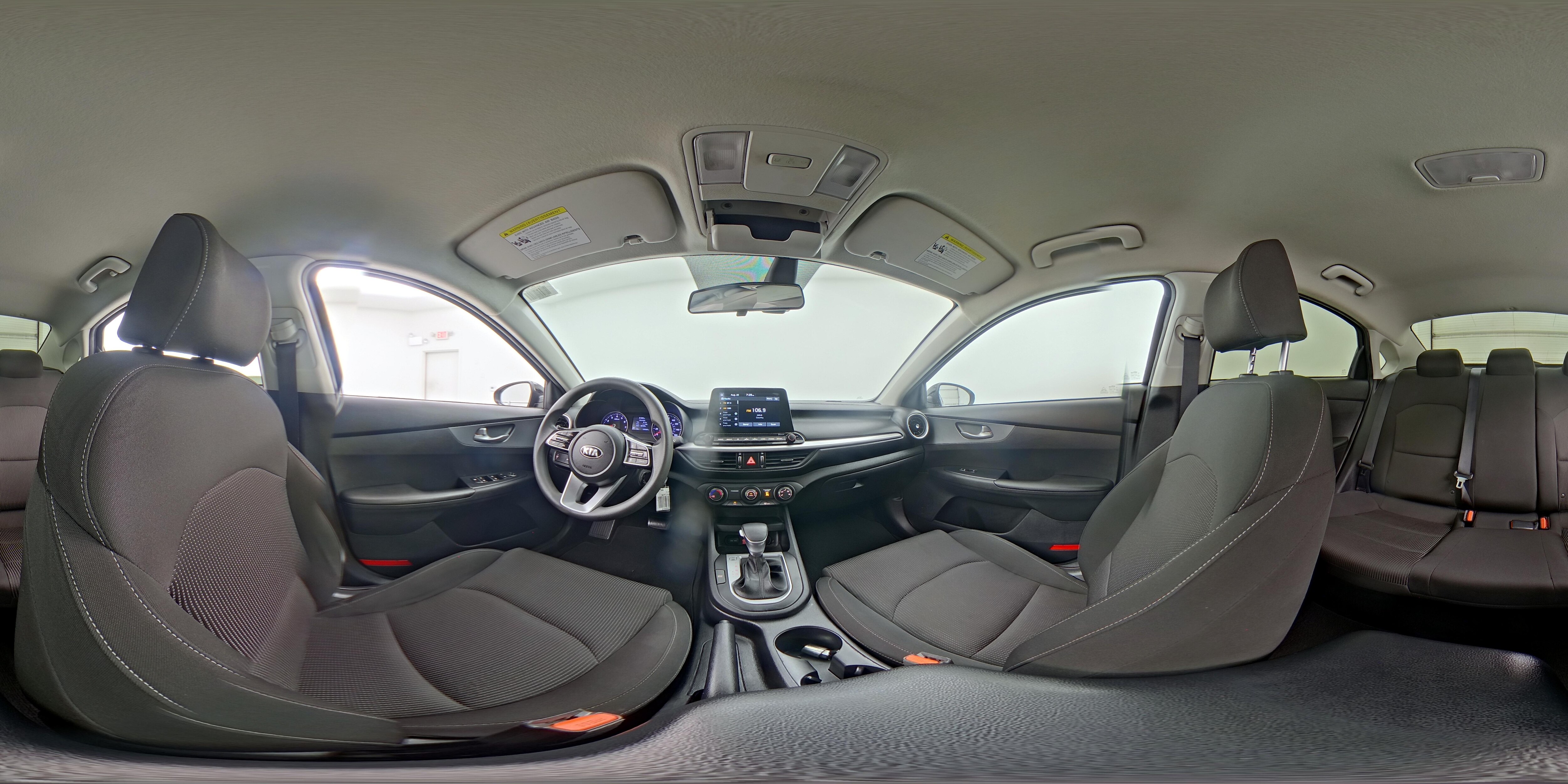 2021 Kia Forte LXS - Photo 24