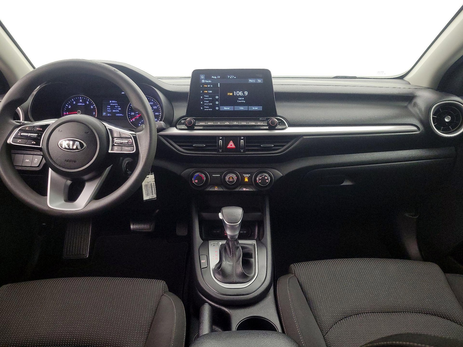 2021 Kia Forte LXS - Photo 10