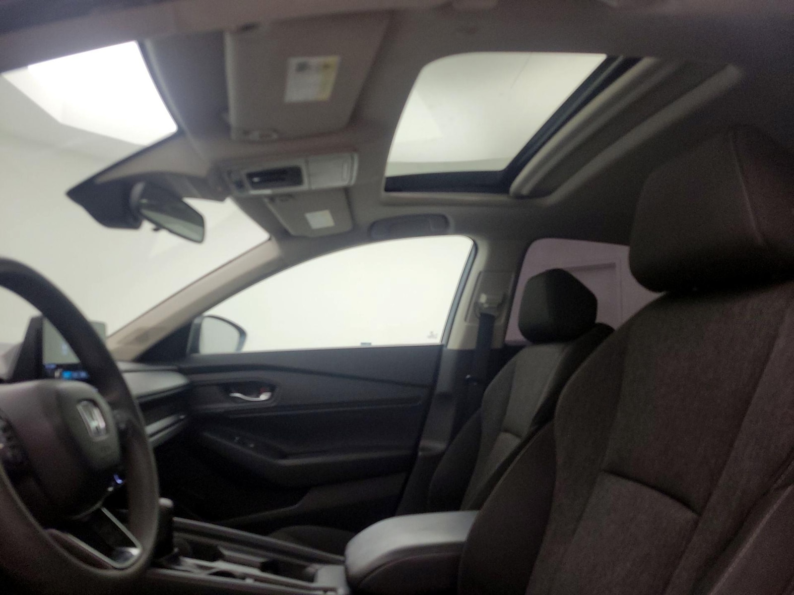 2025 Honda Accord SE - Photo 19