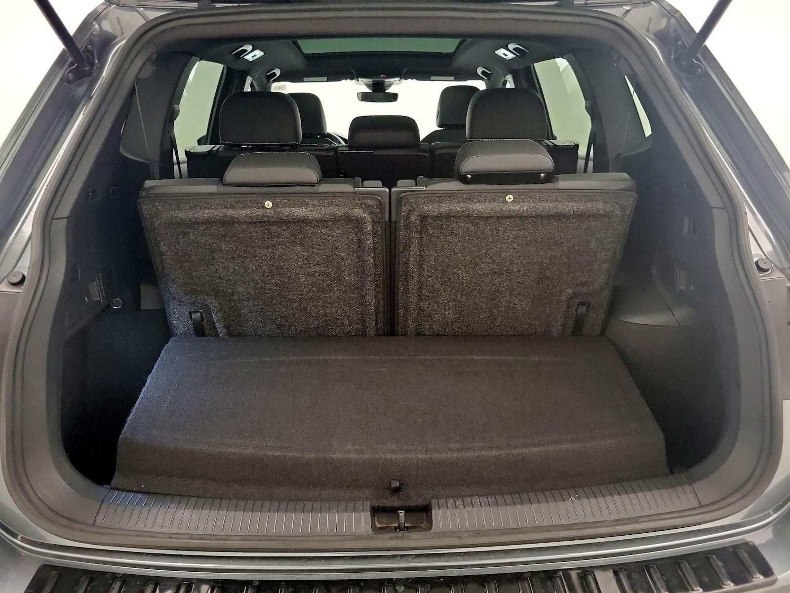 2023 Volkswagen Tiguan SE R-LINE BLACK - Photo 23