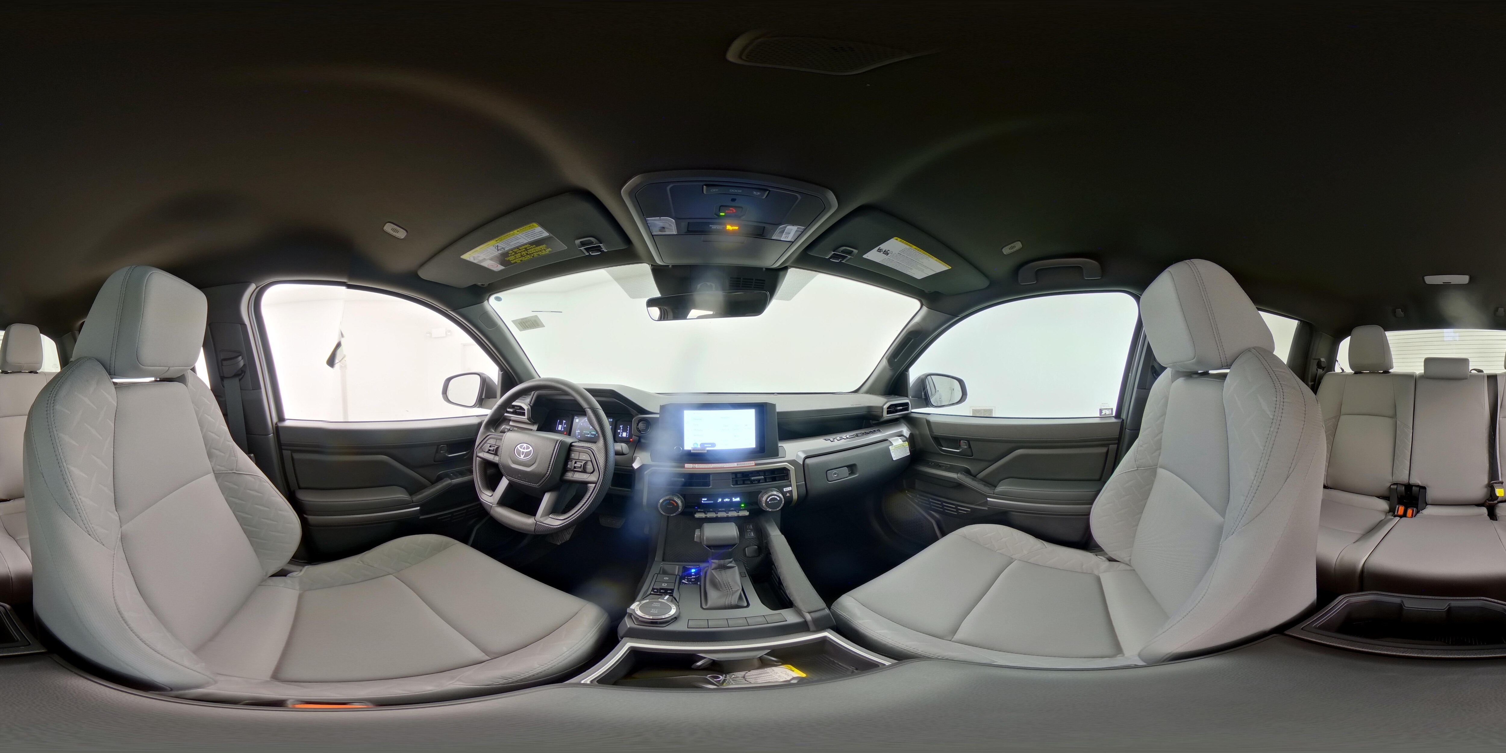 2025 Toyota Tacoma SR5 - Photo 22