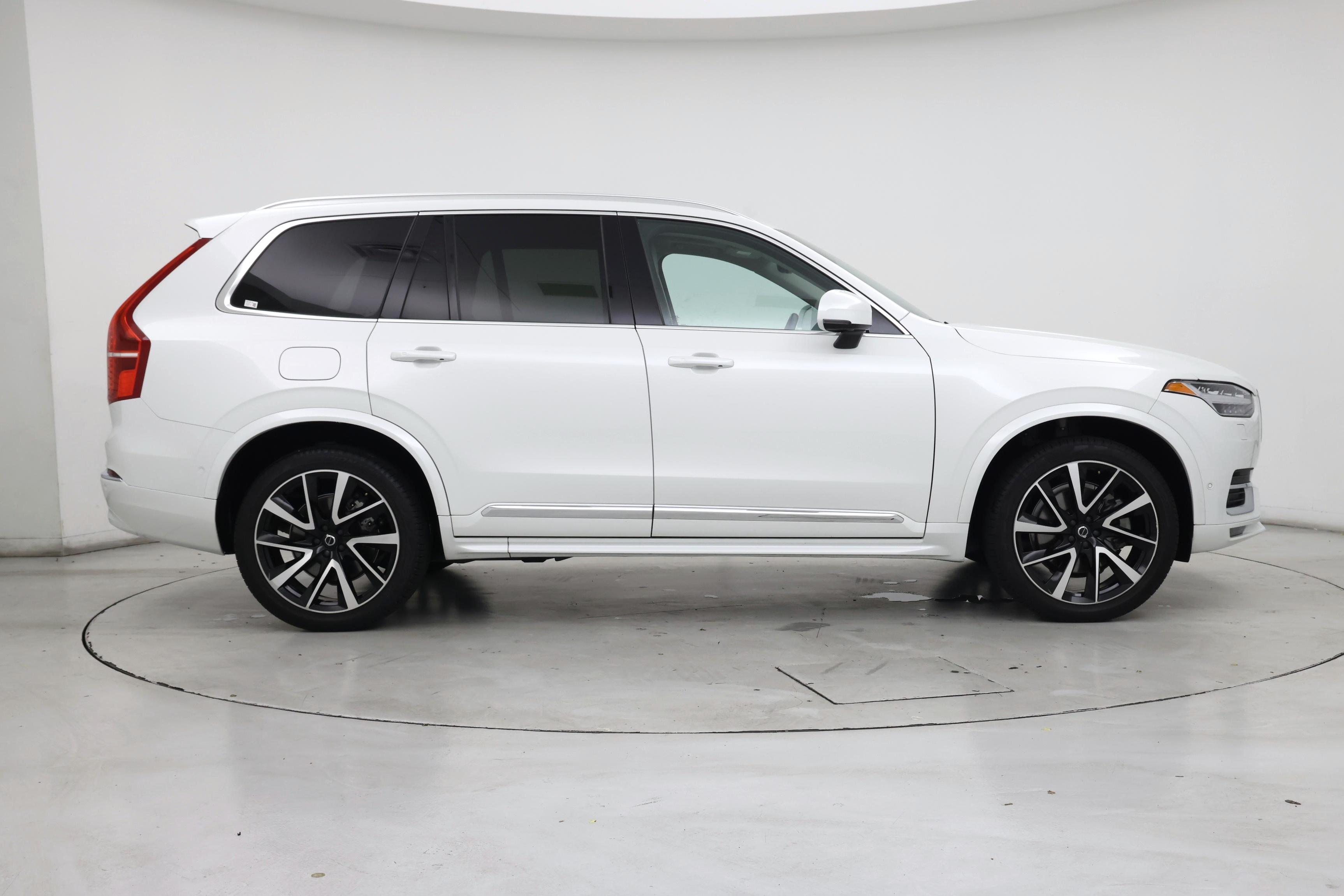 Thumbnail: 2023 Volvo XC90 - 7