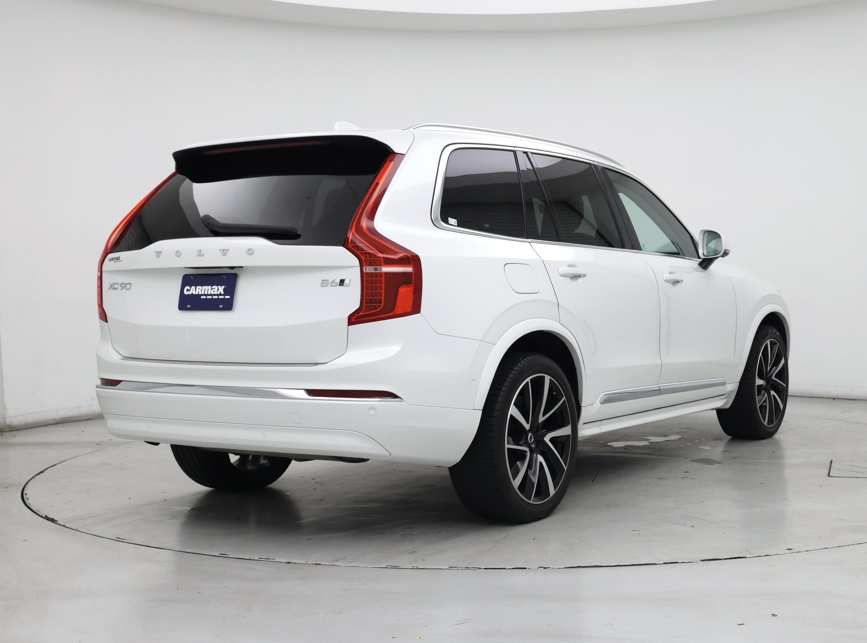 Thumbnail: 2023 Volvo XC90 - 8