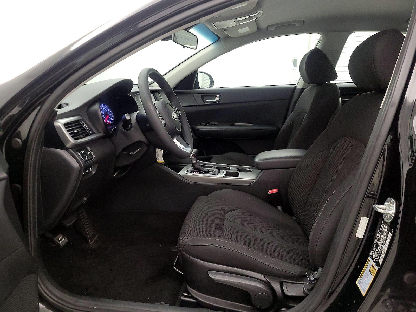 Power Seat(s) & Side Airbags