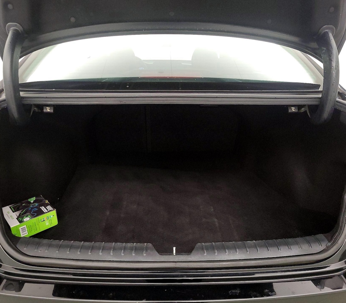 Trunk/Cargo (Seats Up)