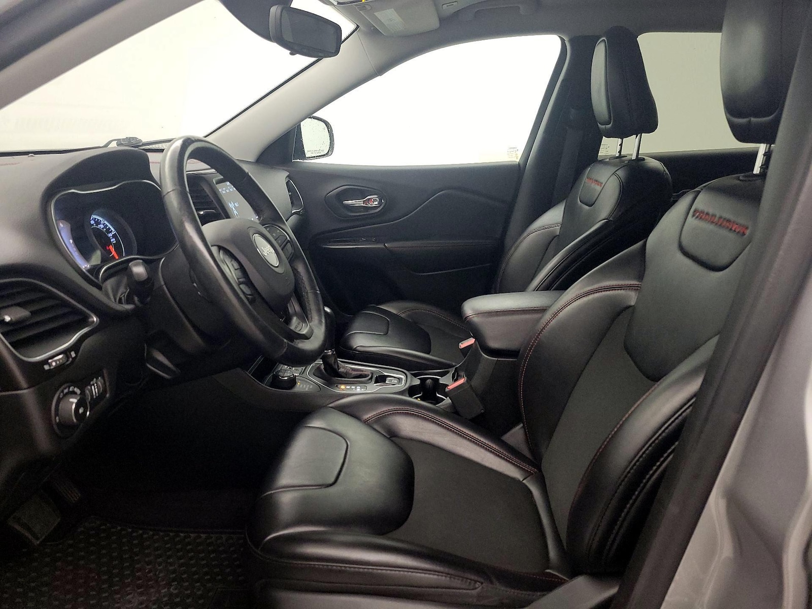 Power Seat(s) & Side Airbags