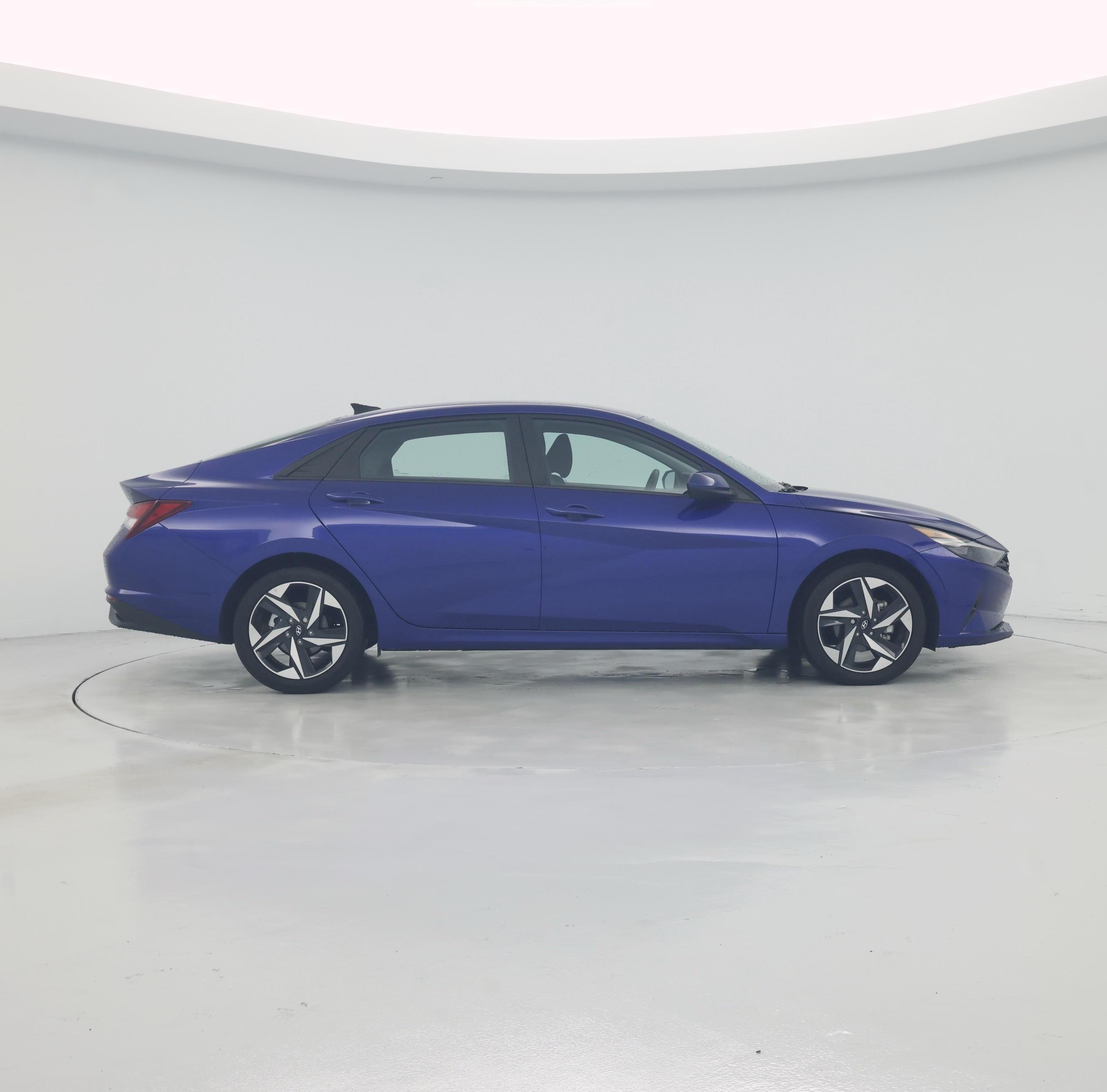 Thumbnail: 2023 Hyundai Elantra - 7