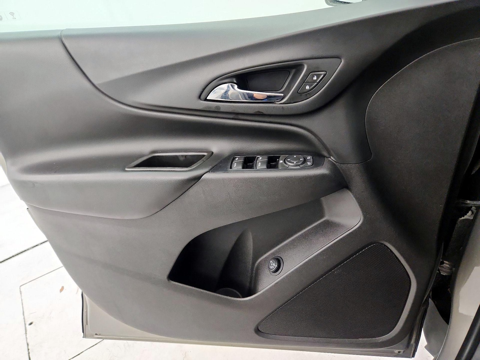 2018 Chevrolet Equinox LT - Photo 13