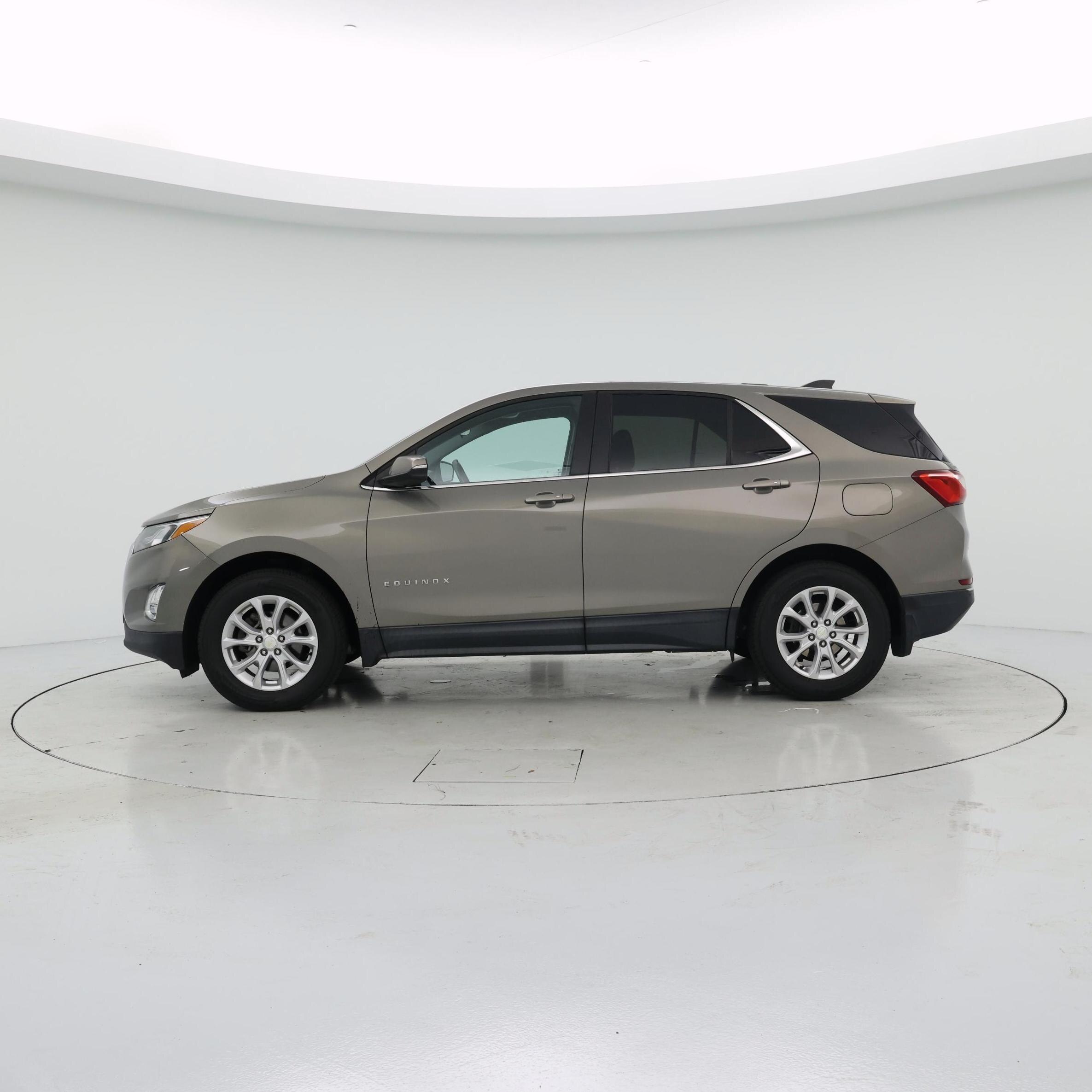 Thumbnail: 2018 Chevrolet Equinox - 3