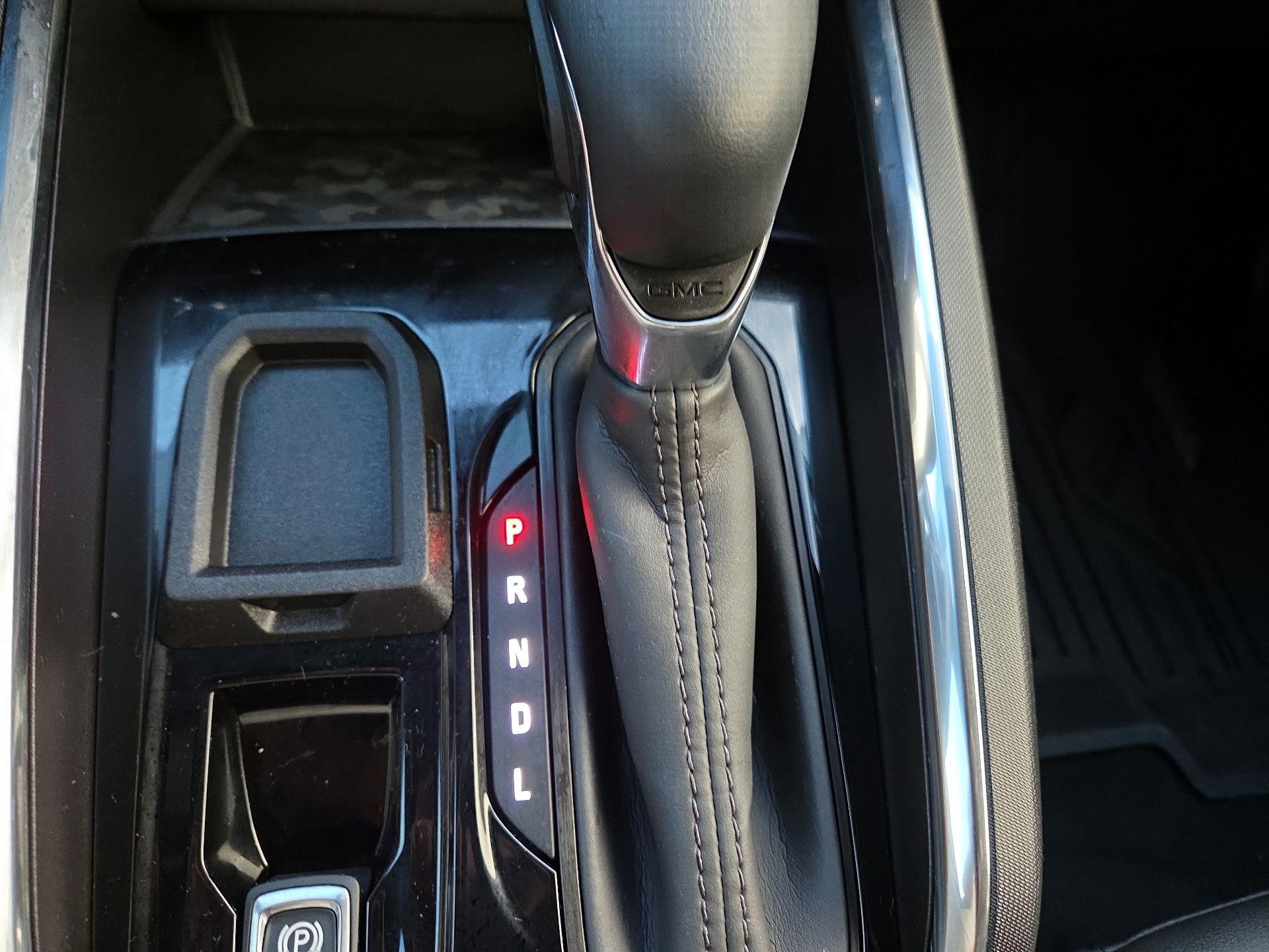 Thumbnail: 2025 GMC Canyon - 17