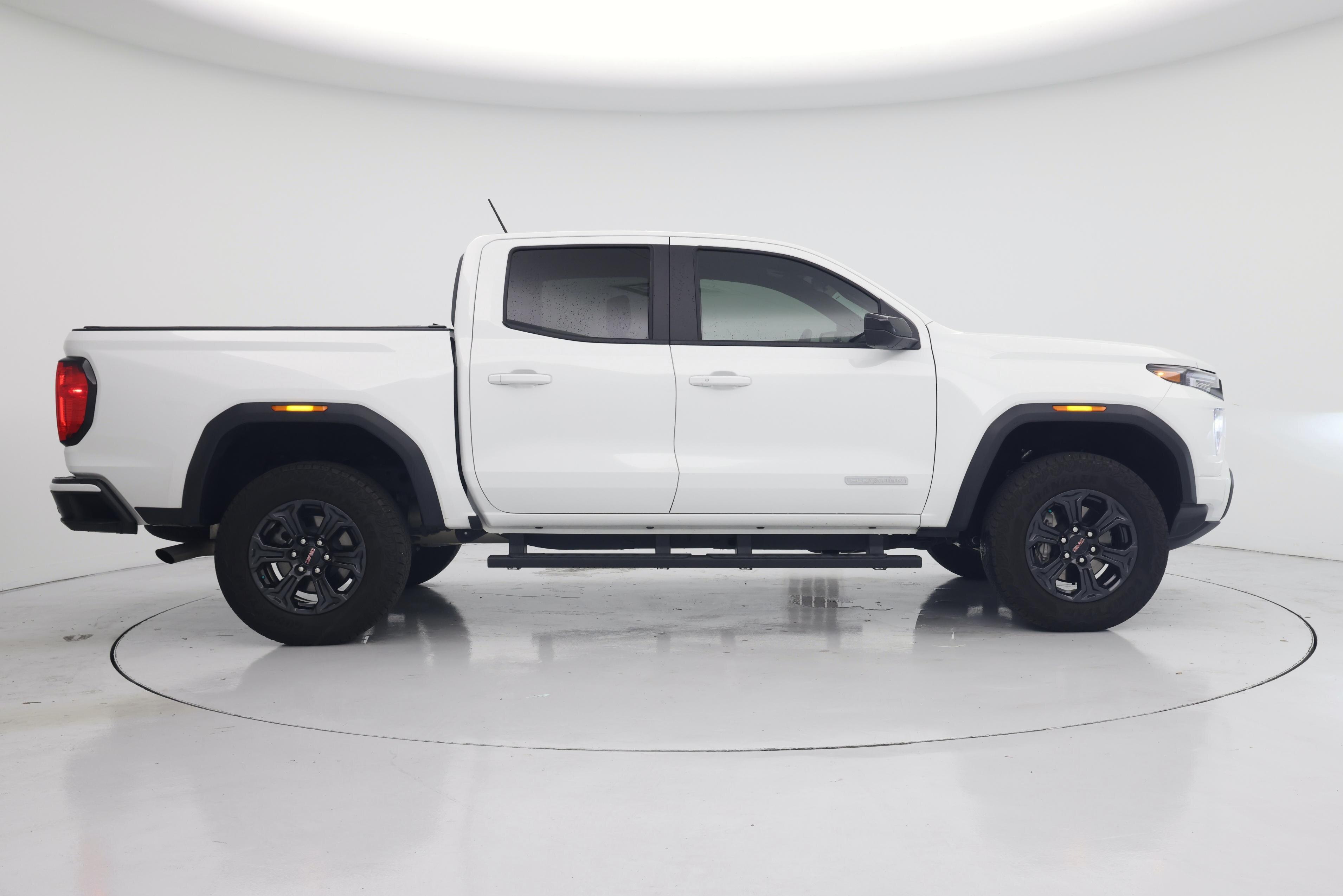 Thumbnail: 2025 GMC Canyon - 7