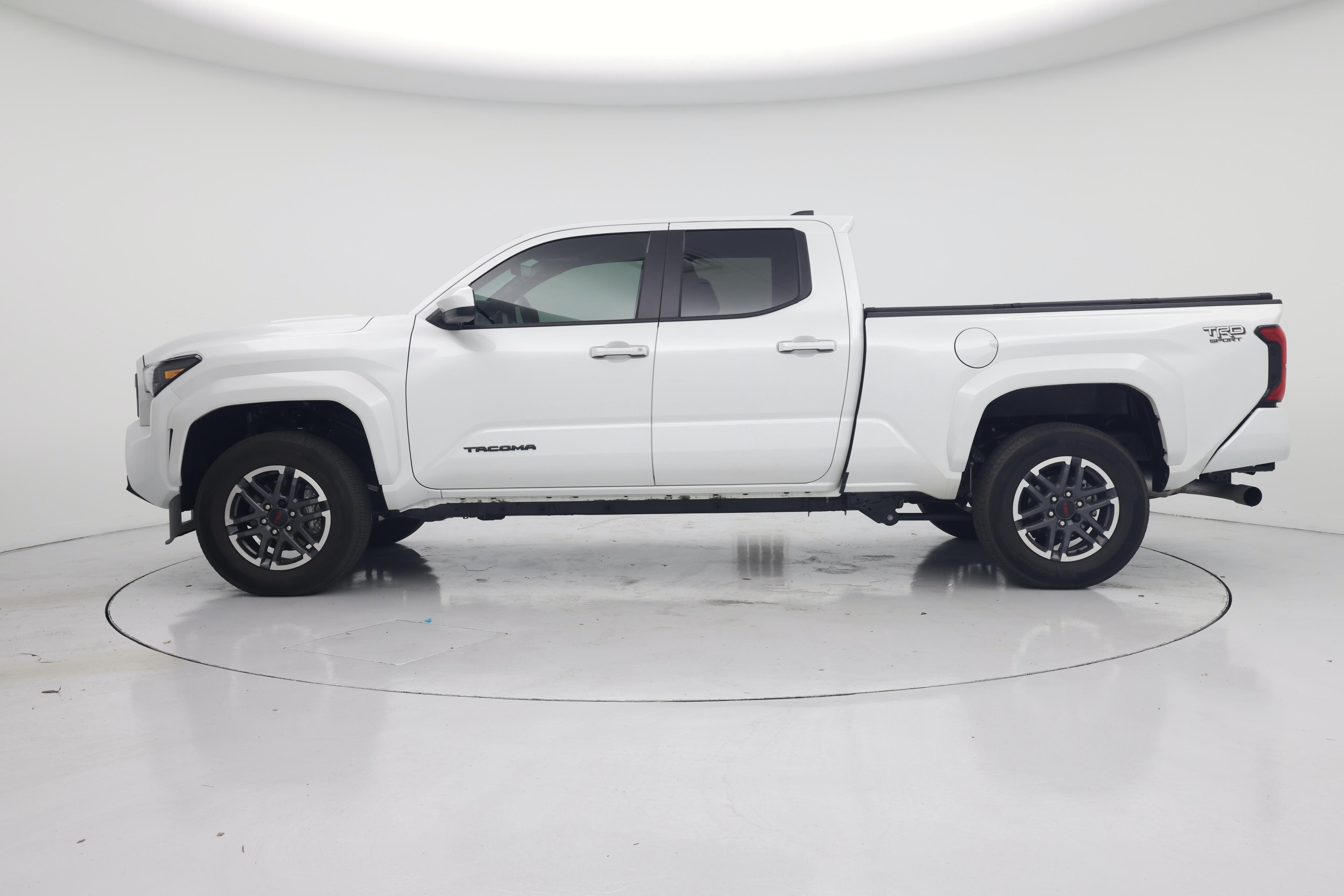 Thumbnail: 2025 Toyota Tacoma - 3