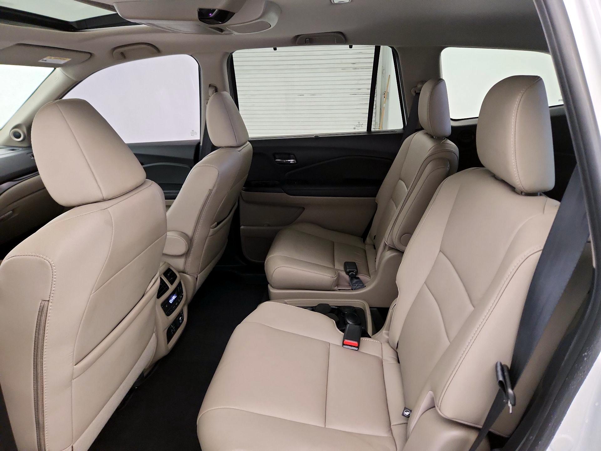 Thumbnail: 2021 Honda Pilot - 20
