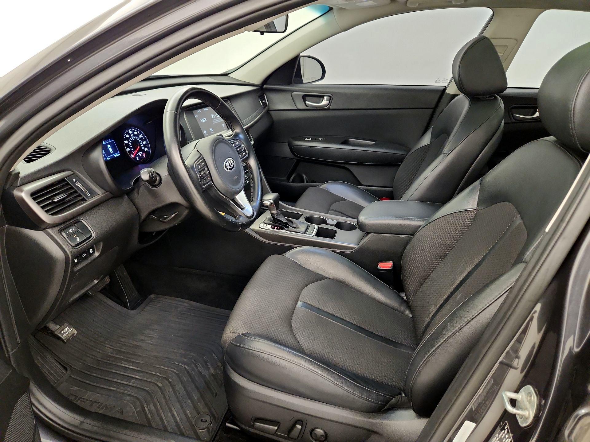 Thumbnail: 2018 Kia Optima - 11
