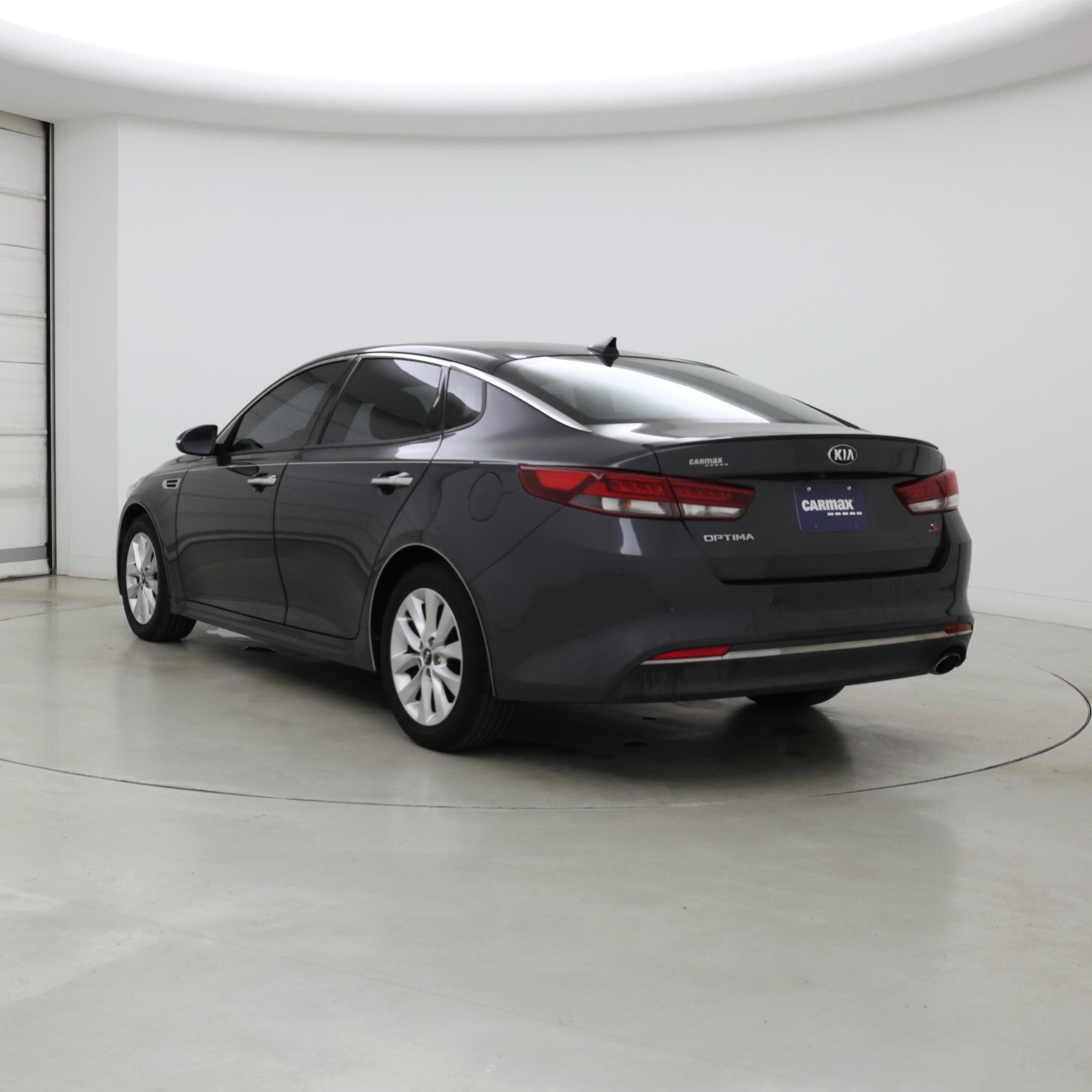 Thumbnail: 2018 Kia Optima - 2