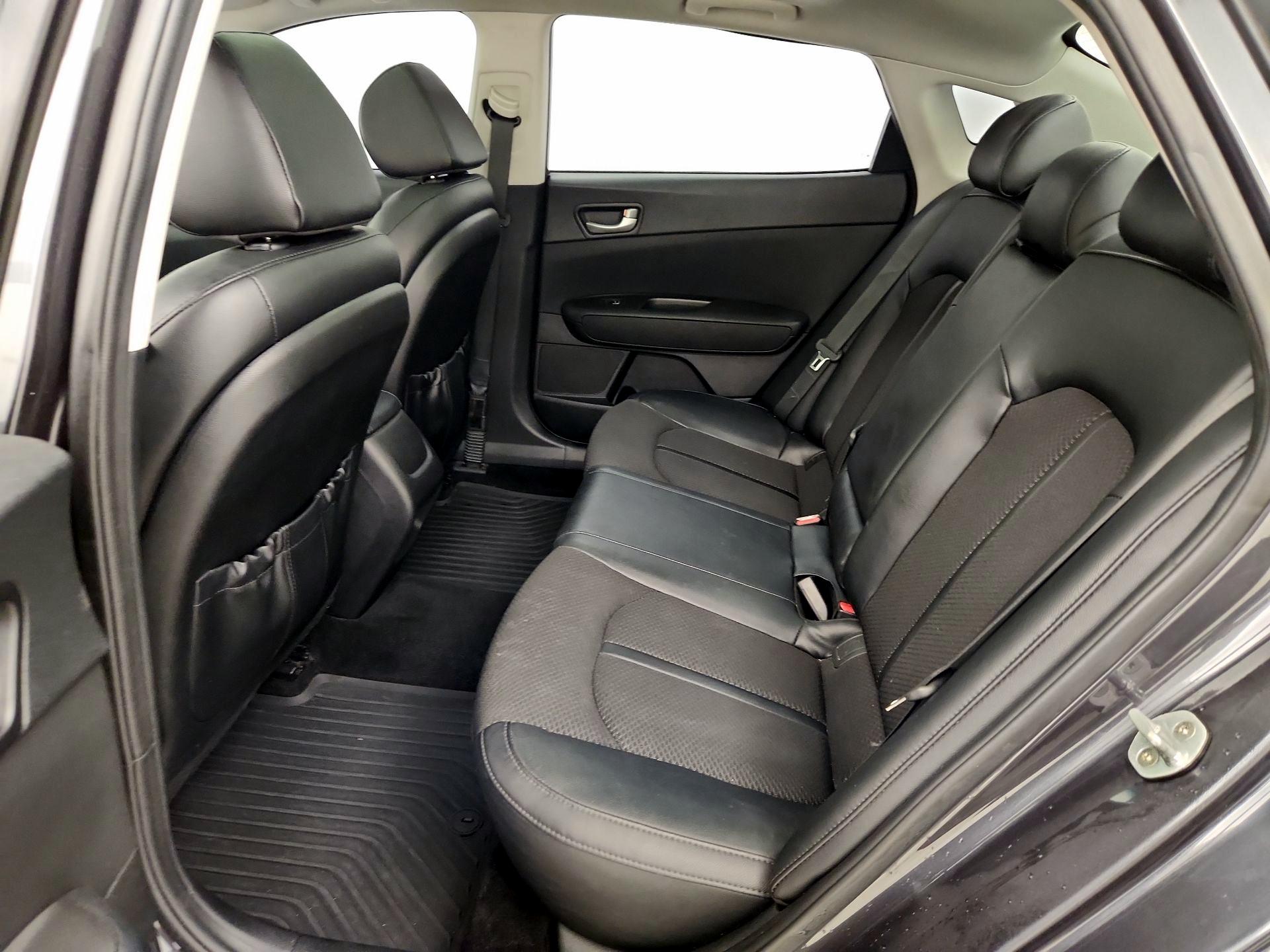 Thumbnail: 2018 Kia Optima - 20