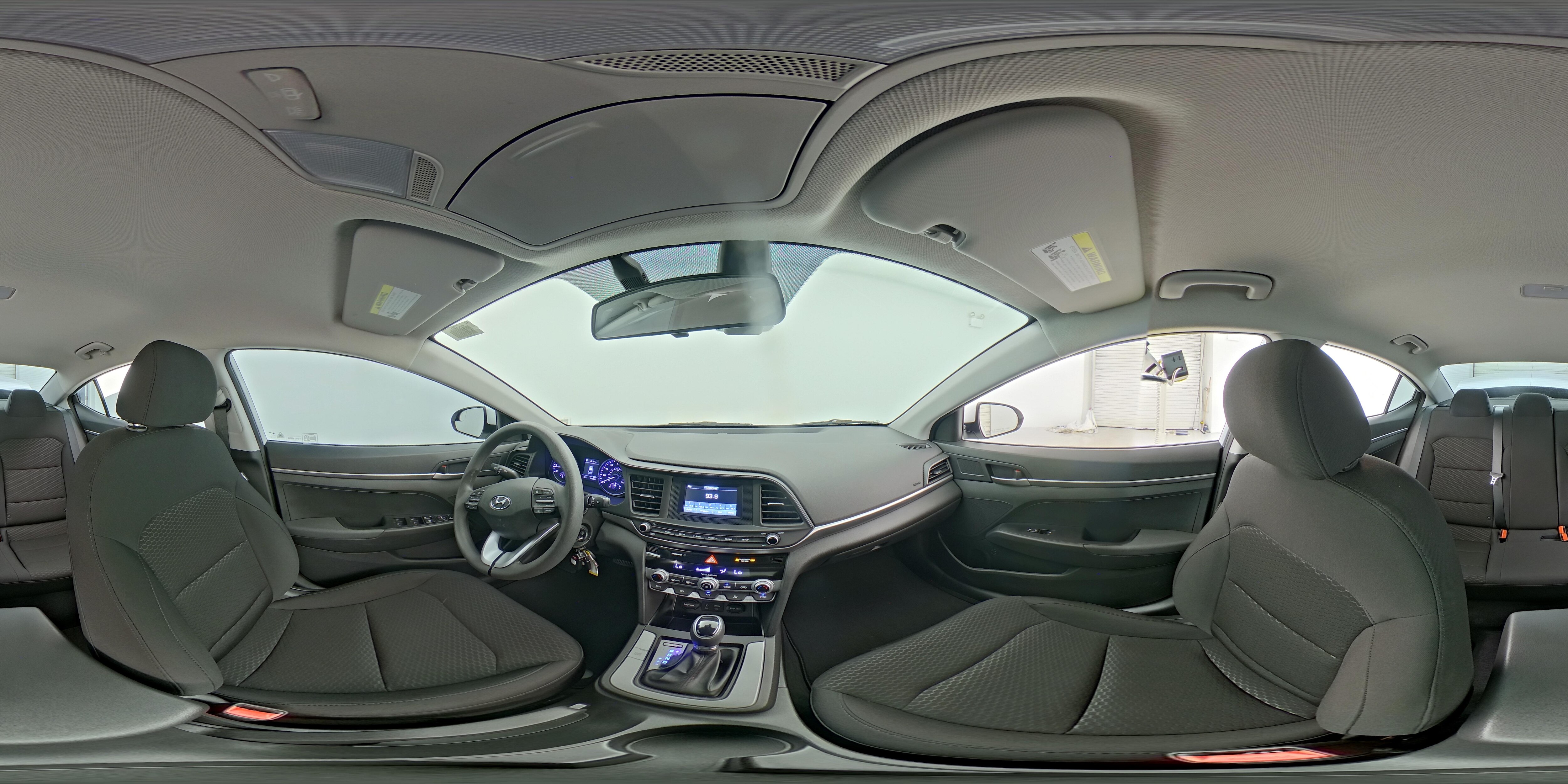2020 Hyundai Elantra SE - Photo 24