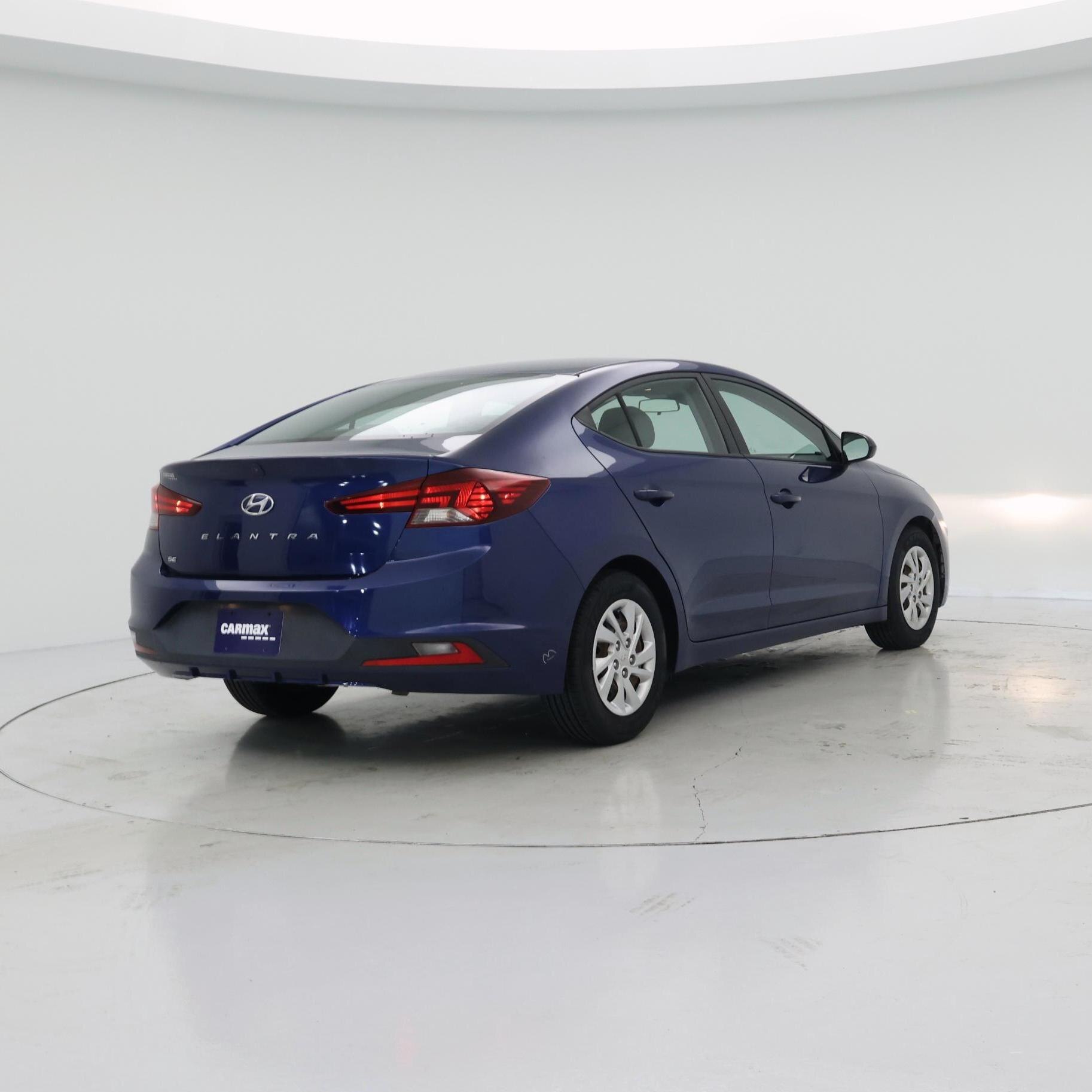 Thumbnail: 2020 Hyundai Elantra - 8