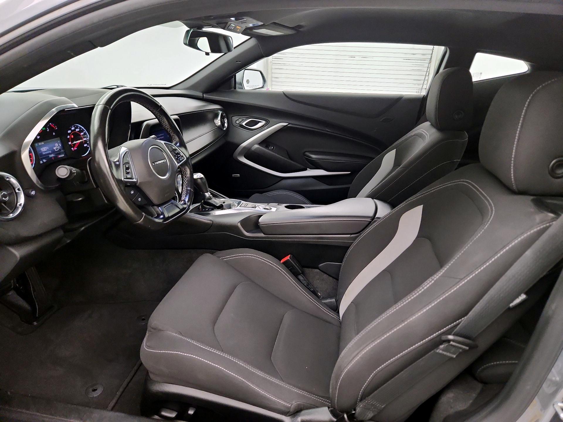 Thumbnail: 2020 Chevrolet Camaro - 11